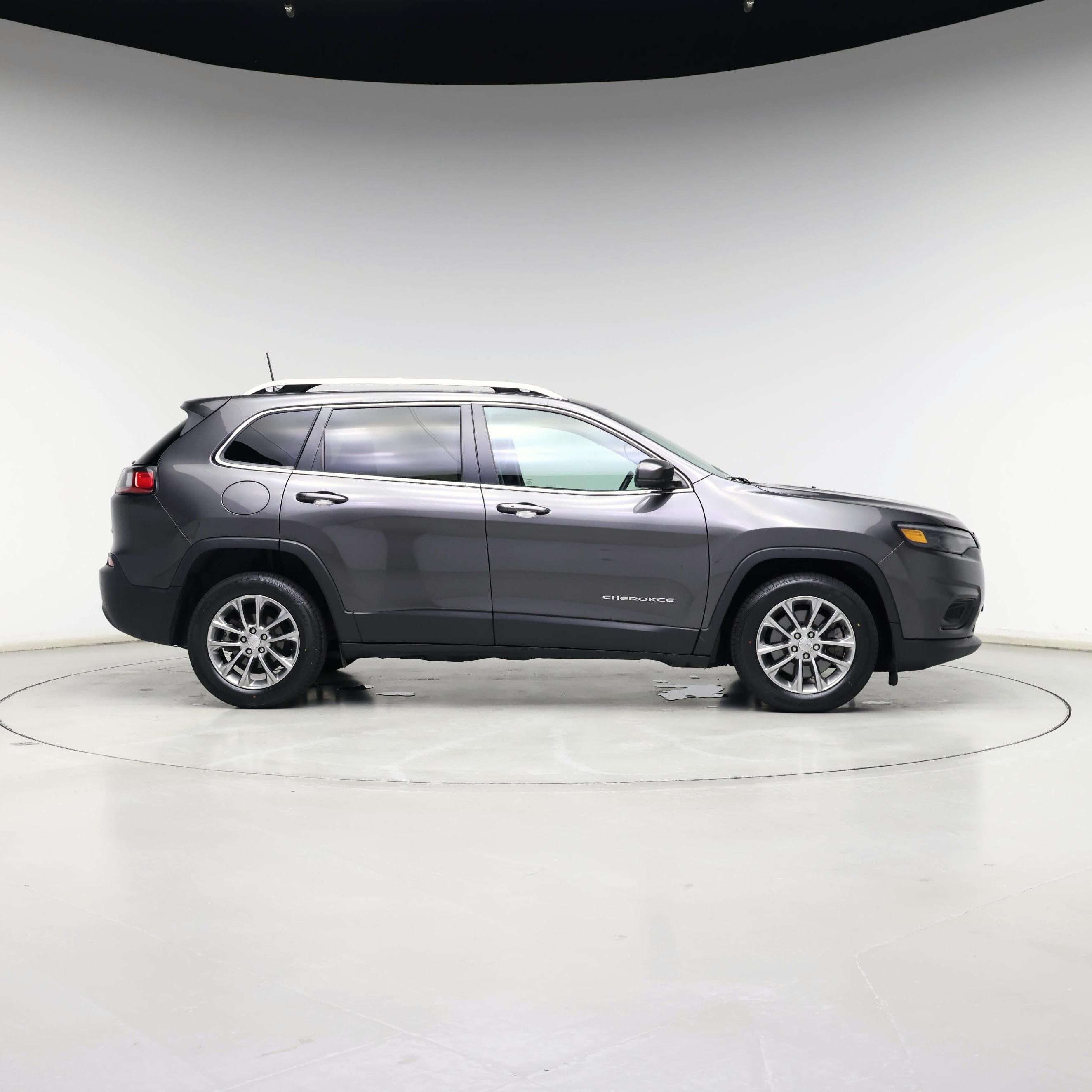 Thumbnail: 2021 Jeep Cherokee - 7