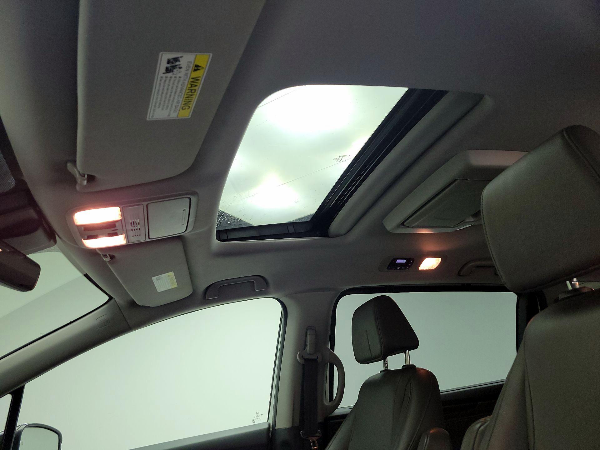 Thumbnail: 2020 Honda Odyssey - 20