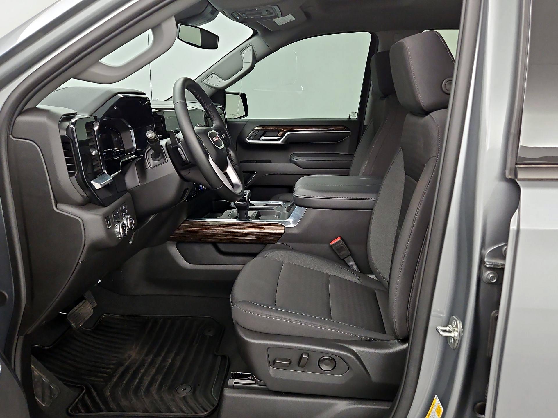 Thumbnail: 2025 GMC Sierra 1500 - 11