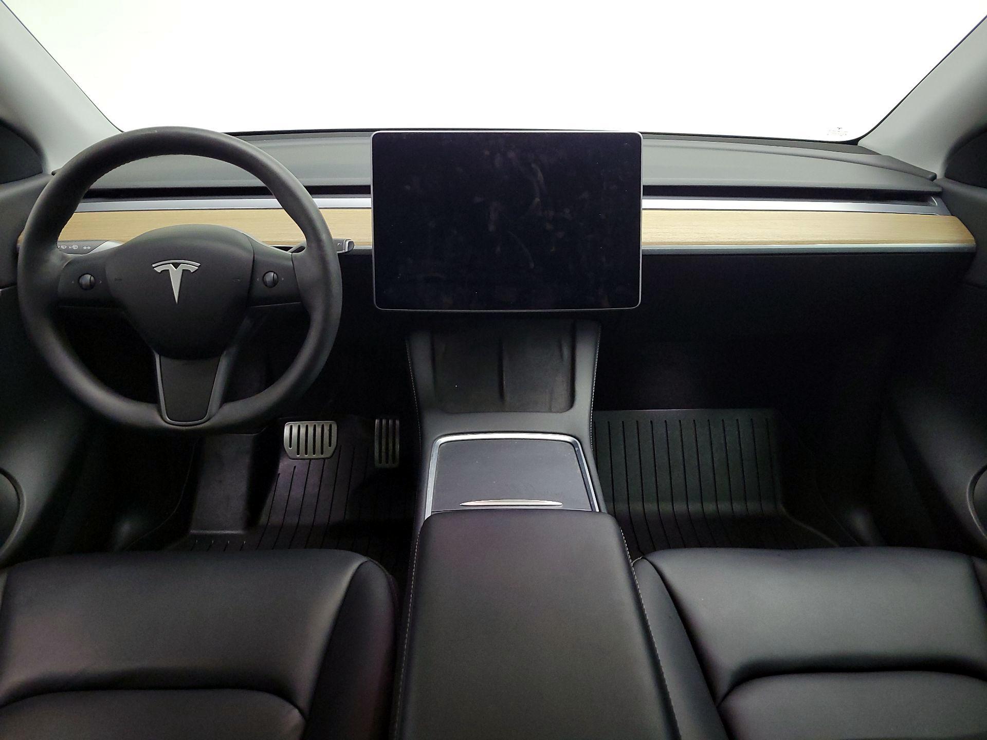 Thumbnail: 2021 Tesla Model Y - 9