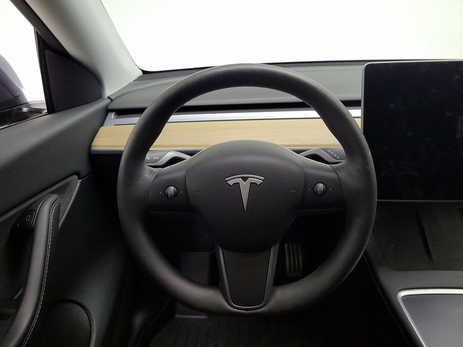 Thumbnail: 2021 Tesla Model Y - 10