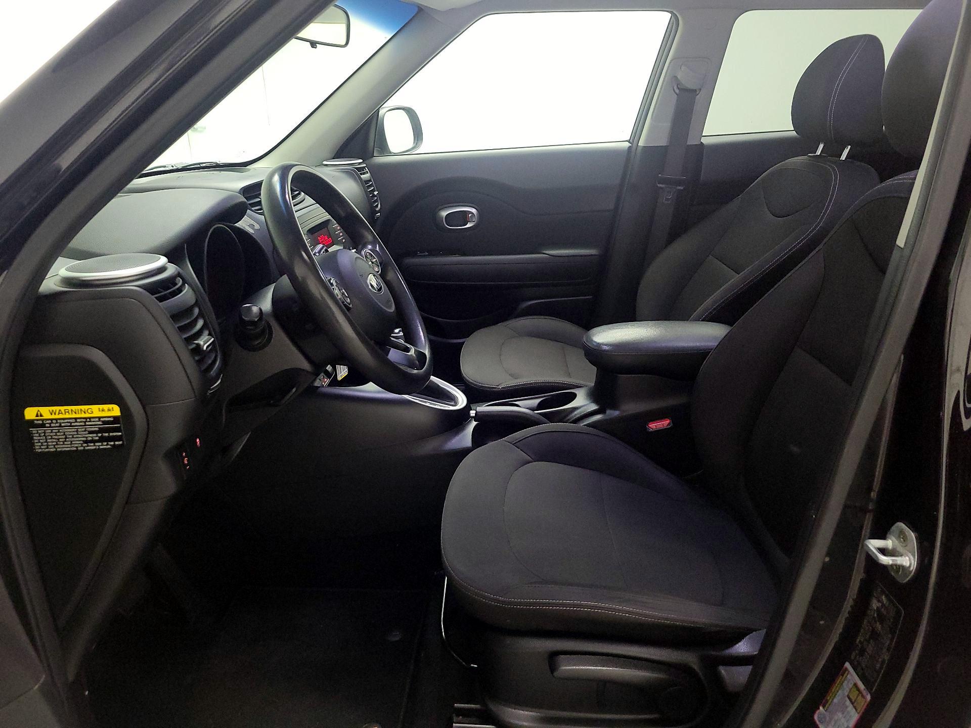 Thumbnail: 2016 Kia Soul - 11