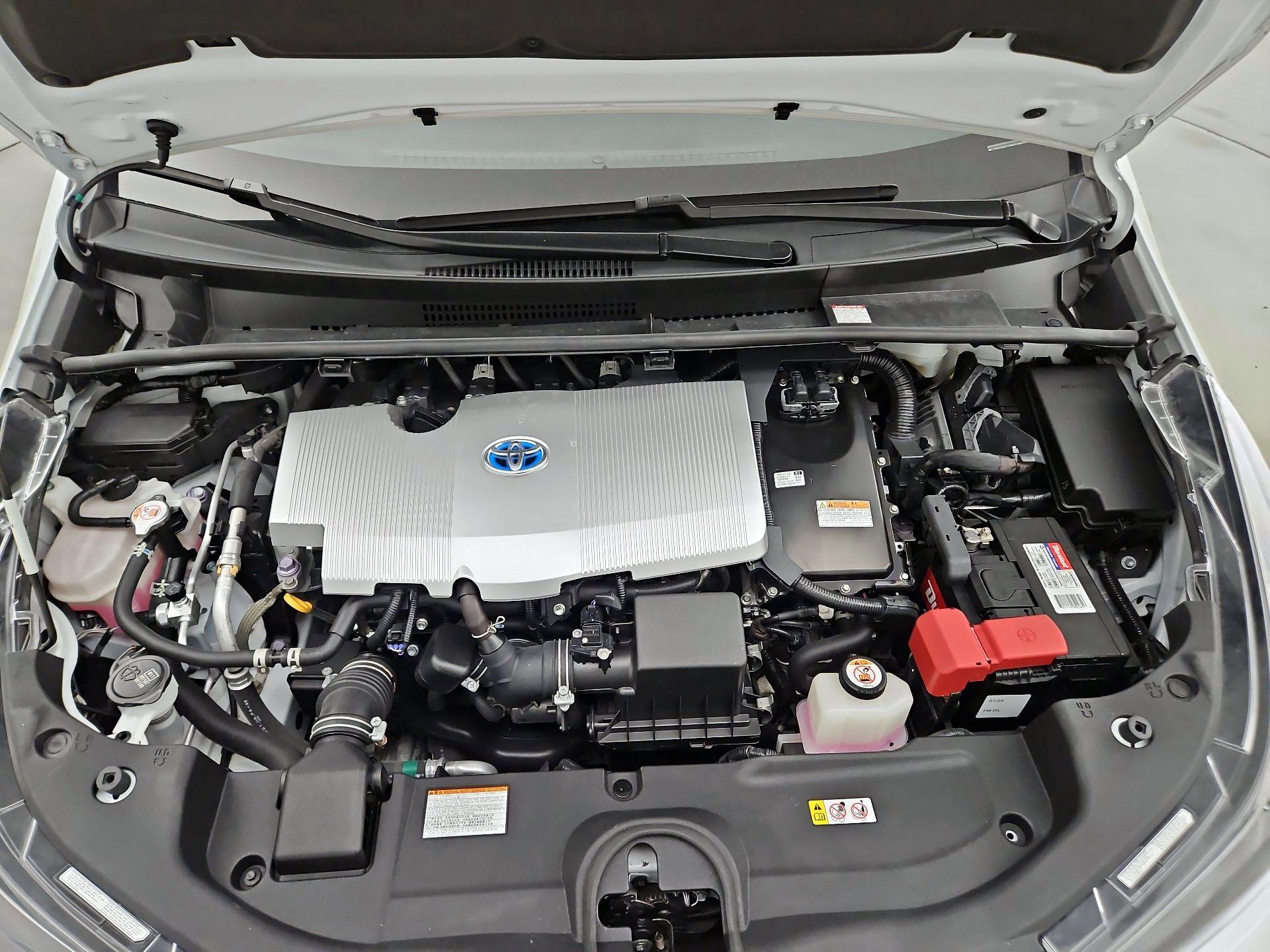 Thumbnail: 2021 Toyota Prius - 20