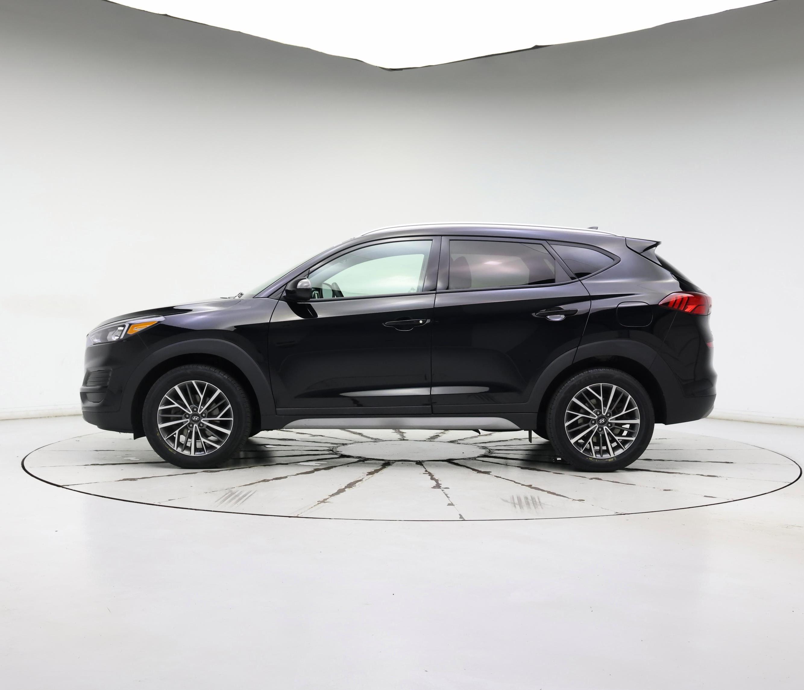 Thumbnail: 2020 Hyundai Tucson - 3