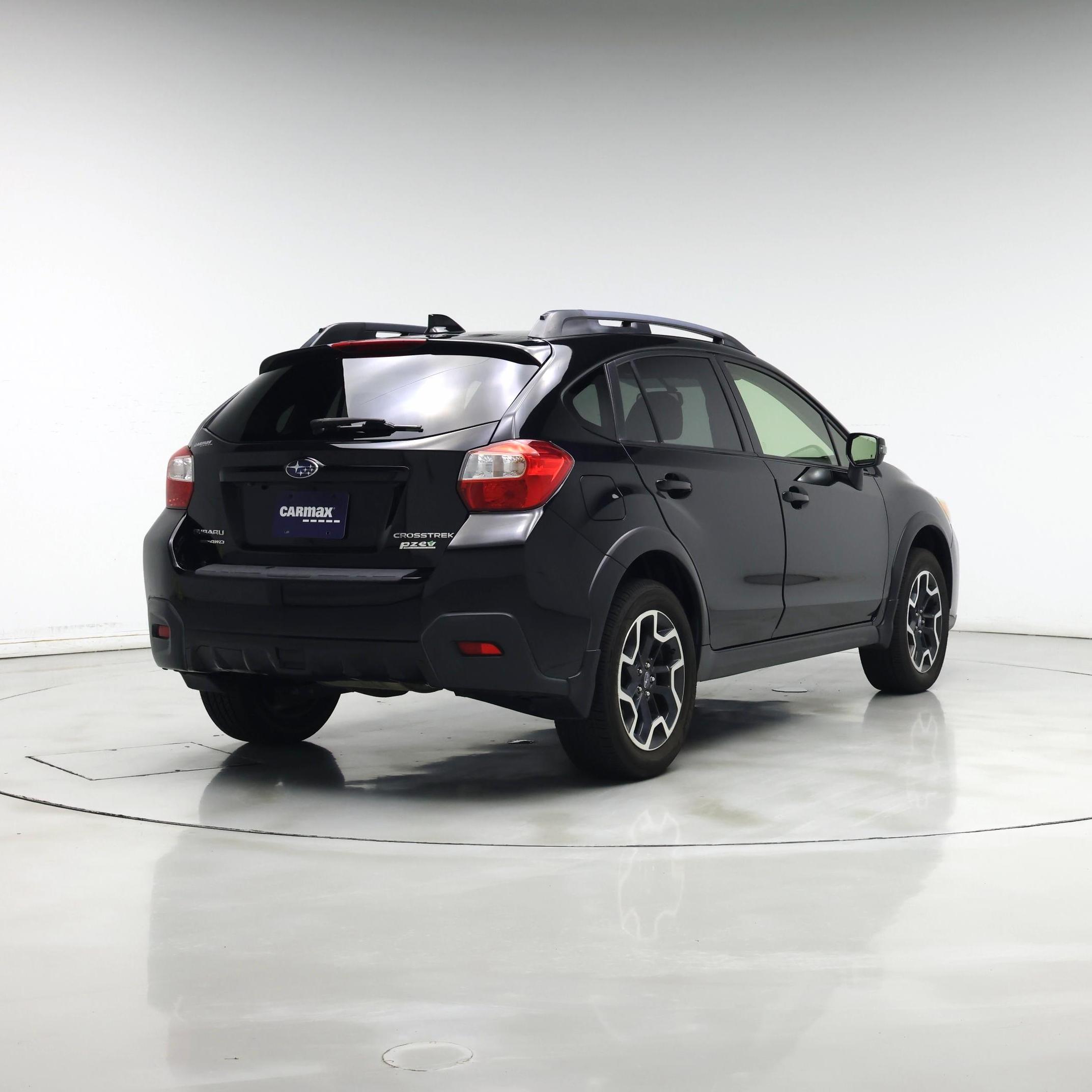 Thumbnail: 2016 Subaru XV Crosstrek - 8