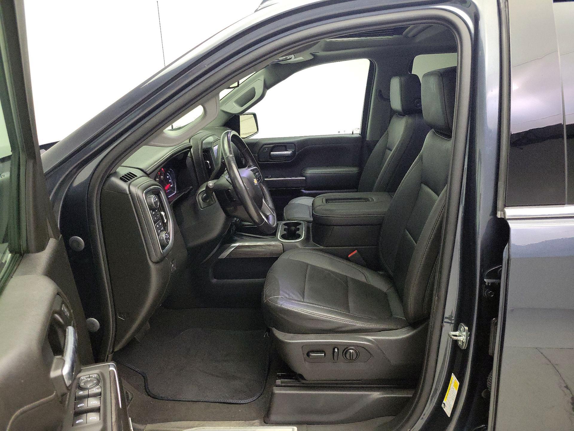Thumbnail: 2021 Chevrolet Silverado 1500 - 11