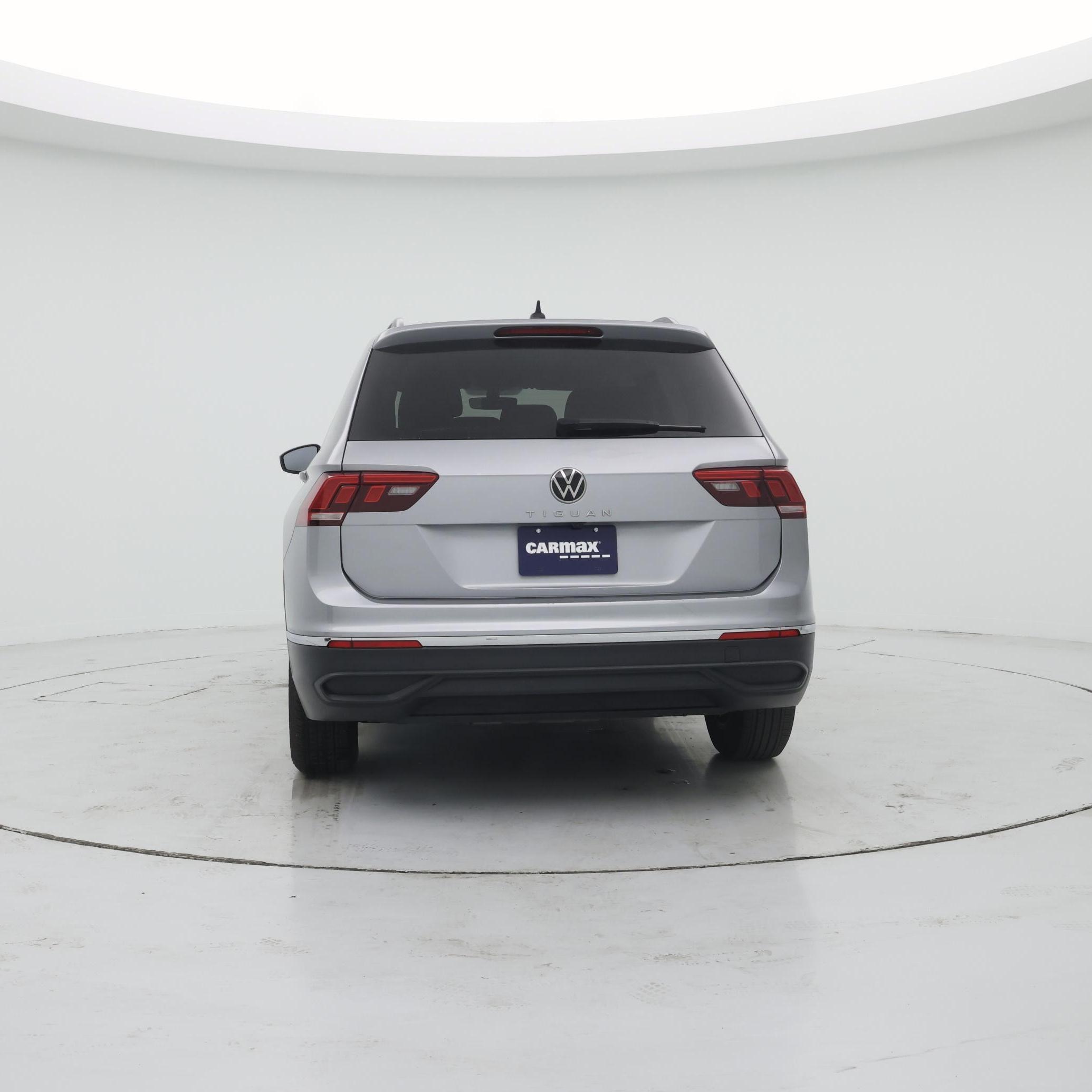 Thumbnail: 2023 Volkswagen Tiguan - 6