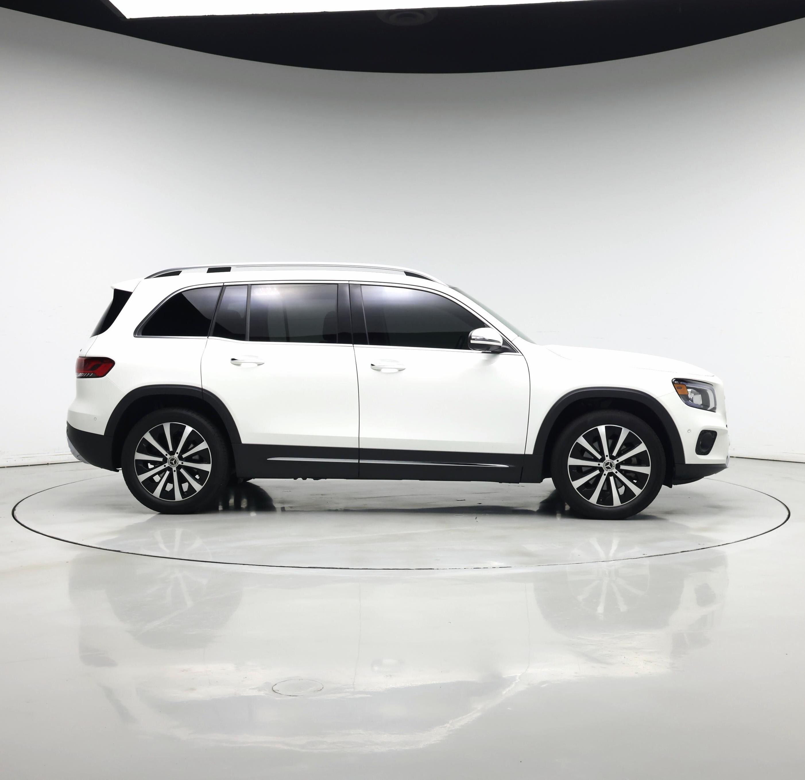 Thumbnail: 2022 Mercedes-Benz GLB - 7