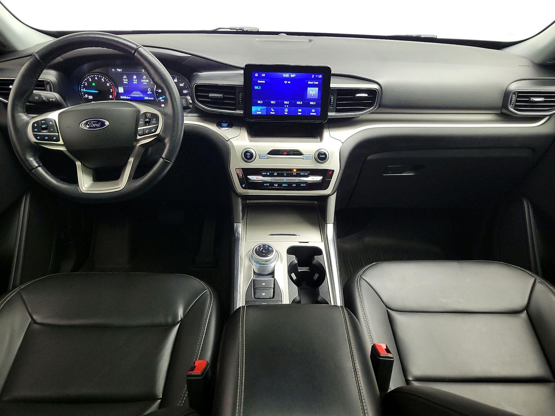 Thumbnail: 2022 Ford Explorer - 9