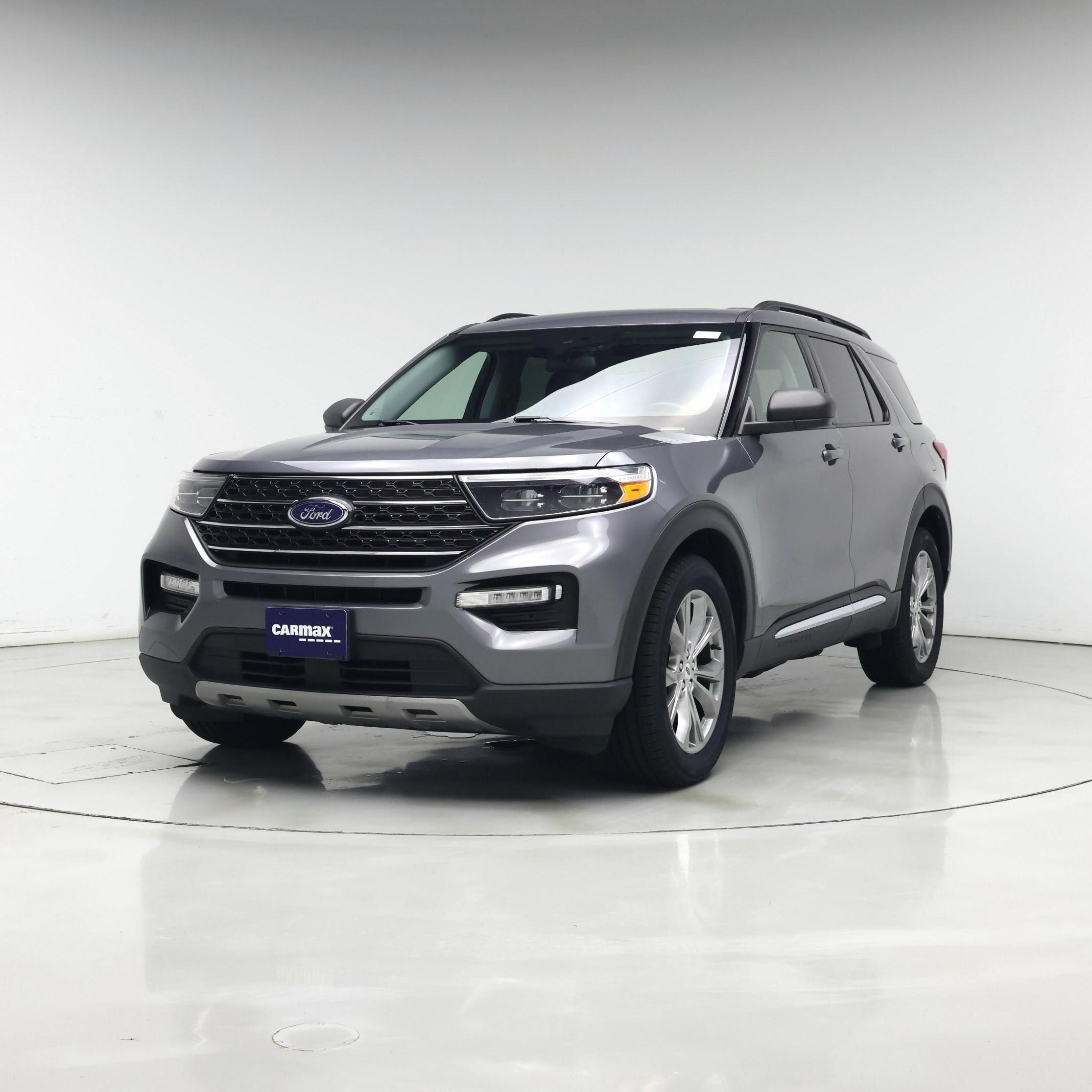 Thumbnail: 2022 Ford Explorer - 4