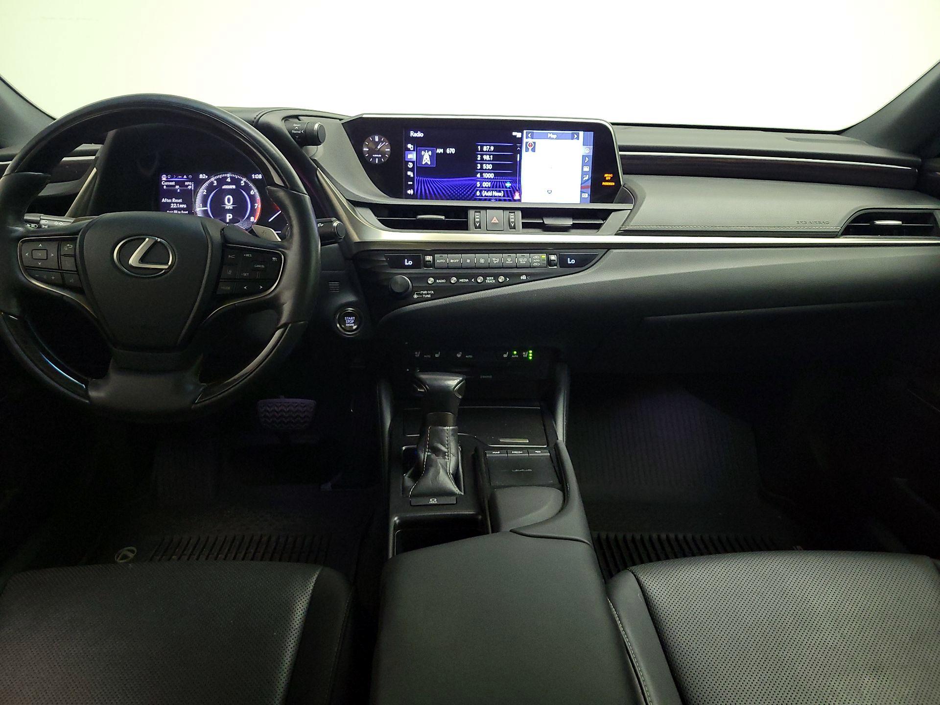 Thumbnail: 2019 Lexus ES - 9