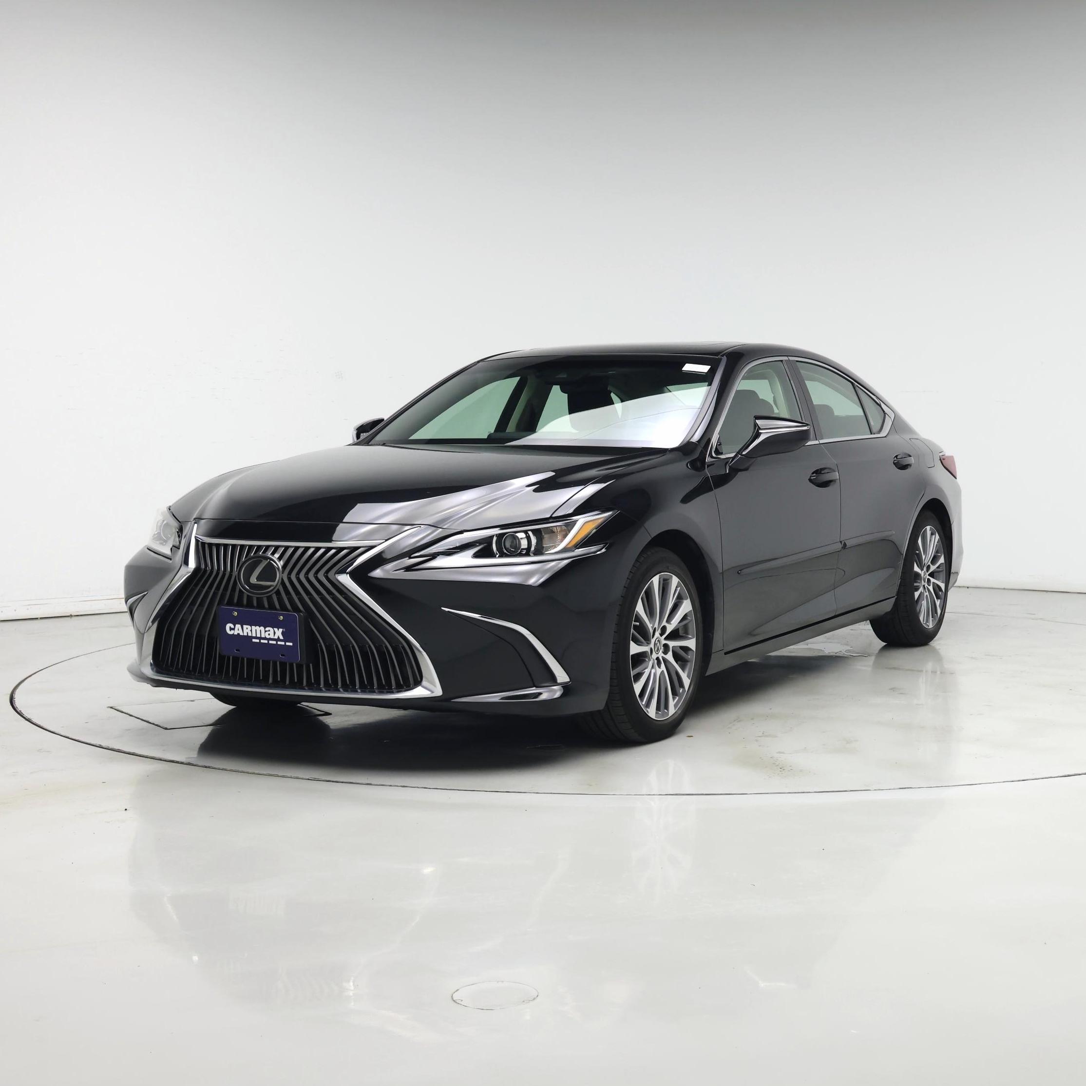 Thumbnail: 2019 Lexus ES - 4