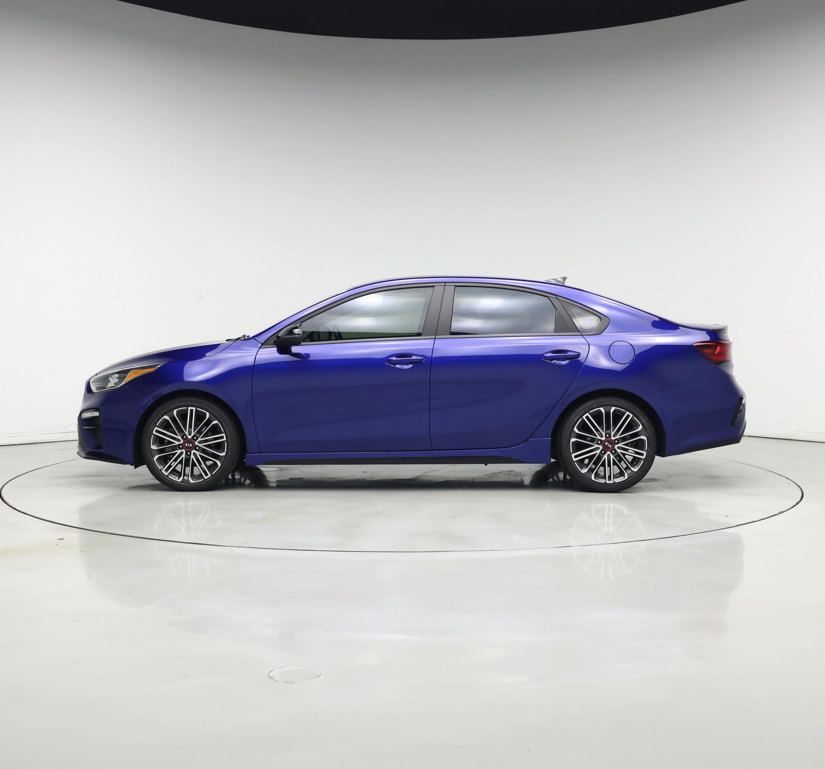 Thumbnail: 2021 Kia Forte - 3