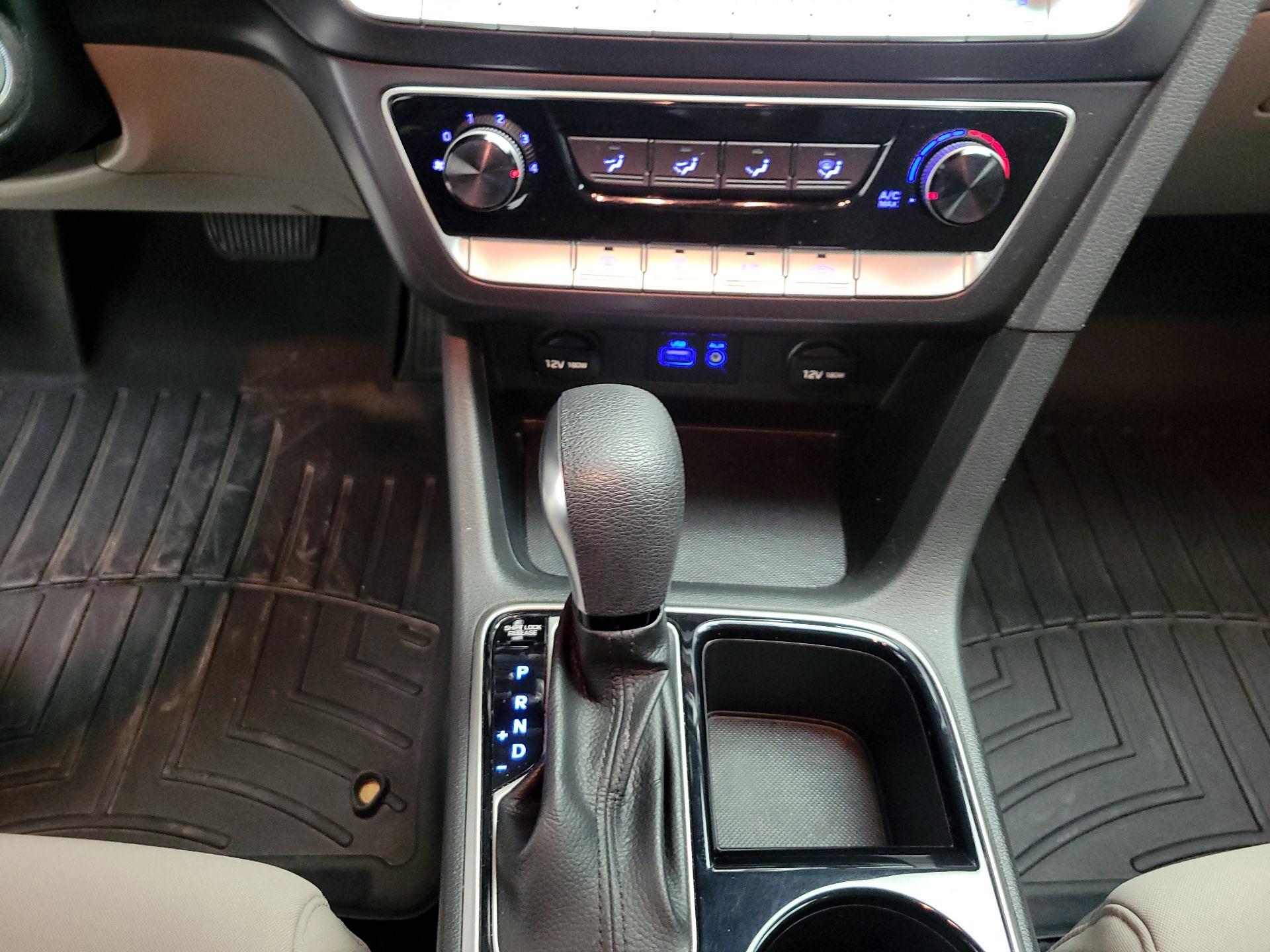 Thumbnail: 2018 Hyundai Sonata - 16