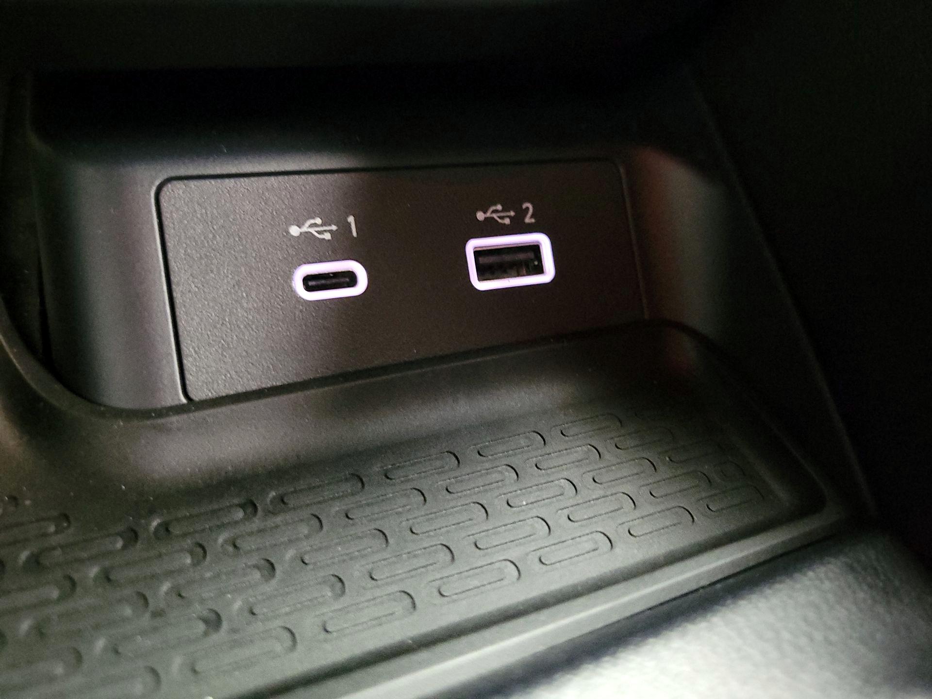 Thumbnail: 2024 Nissan Z - 19