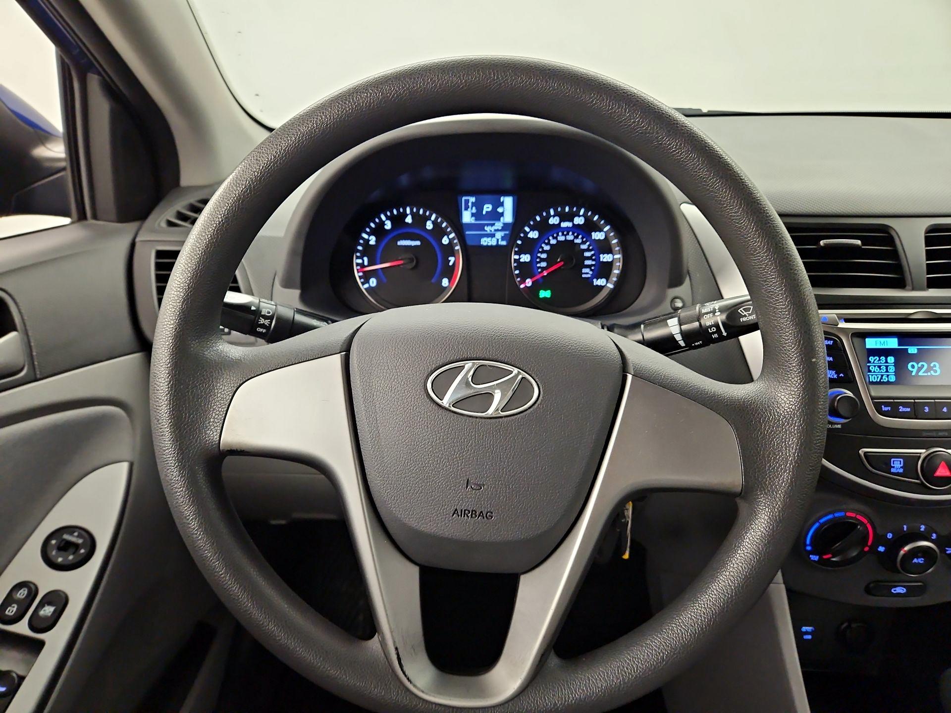 Thumbnail: 2015 Hyundai Accent - 10