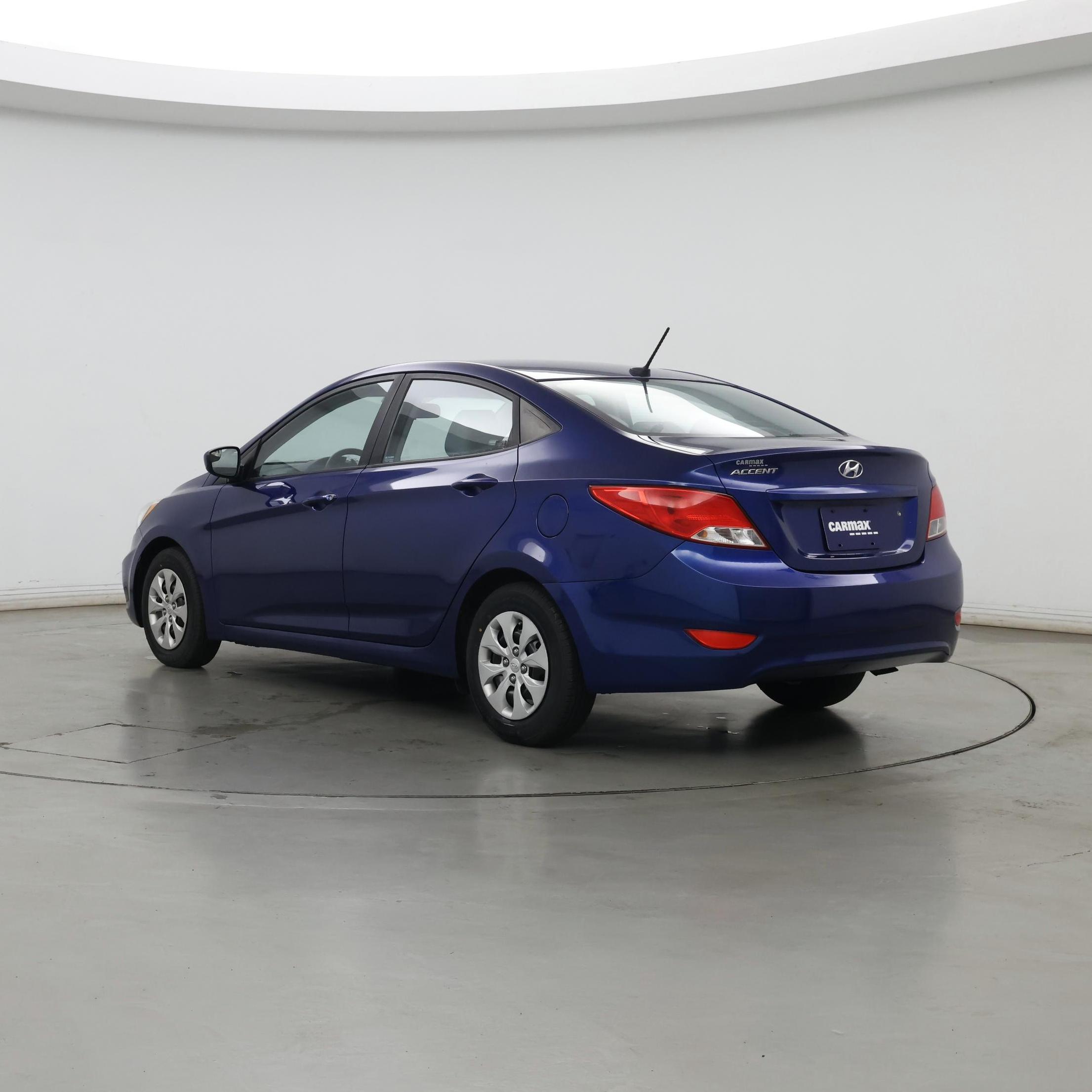 Thumbnail: 2015 Hyundai Accent - 2