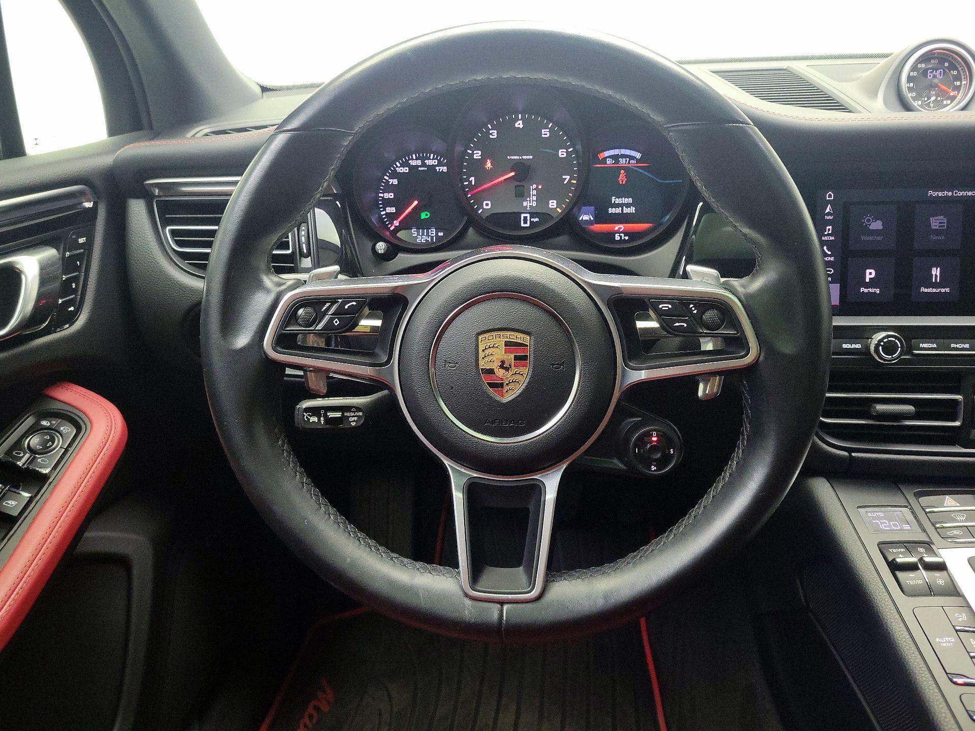 Thumbnail: 2020 Porsche Macan - 10