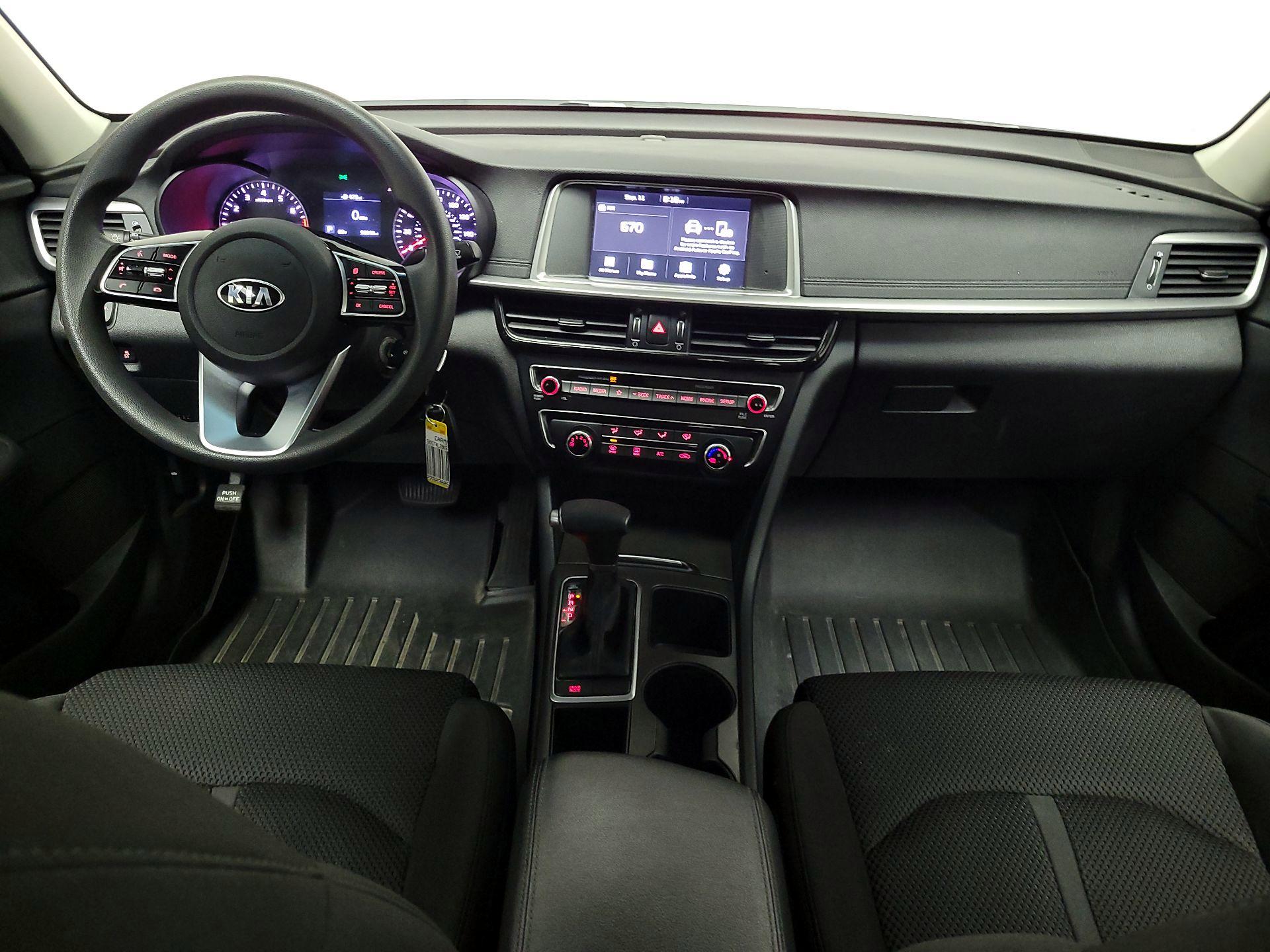 Thumbnail: 2019 Kia Optima - 9