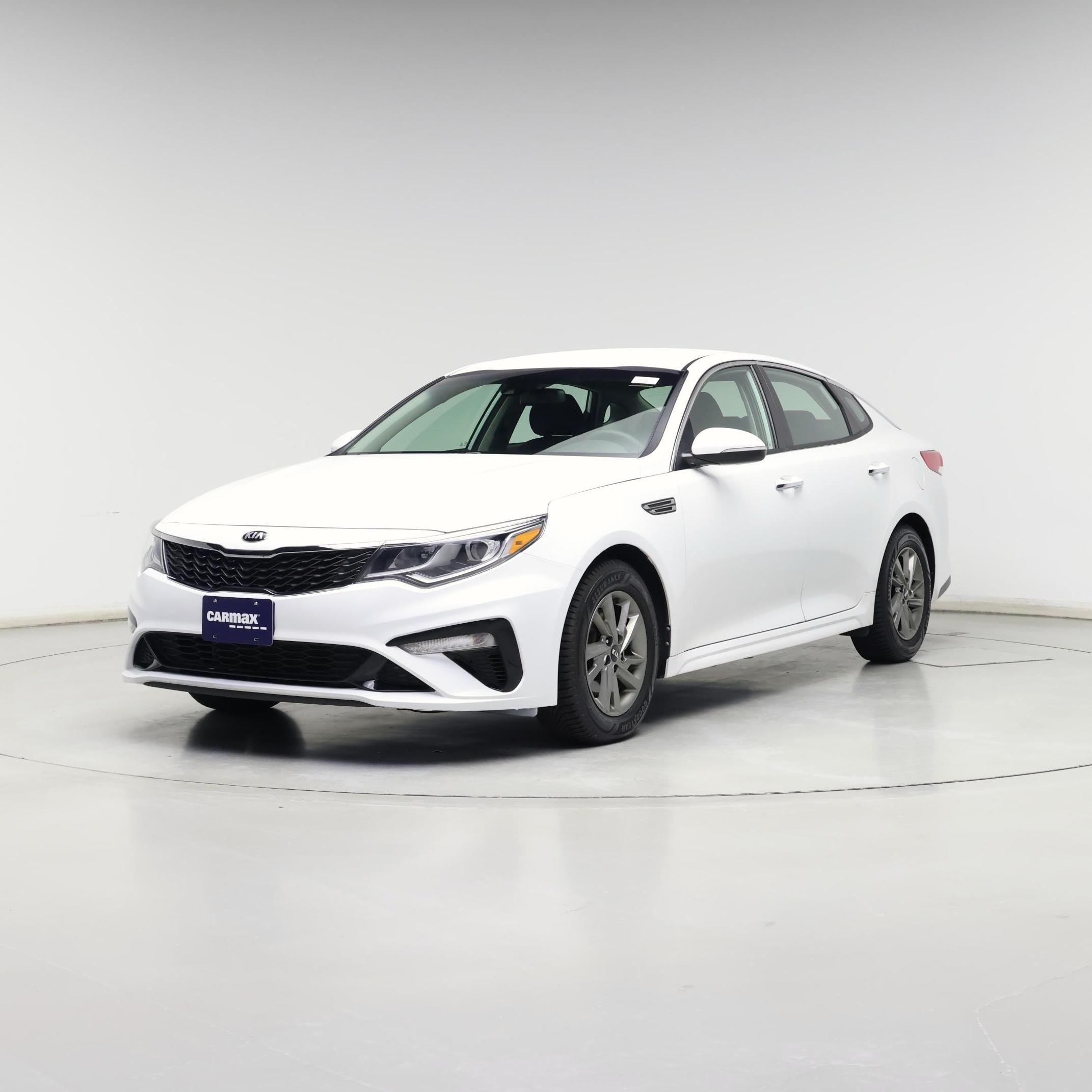 Thumbnail: 2019 Kia Optima - 4