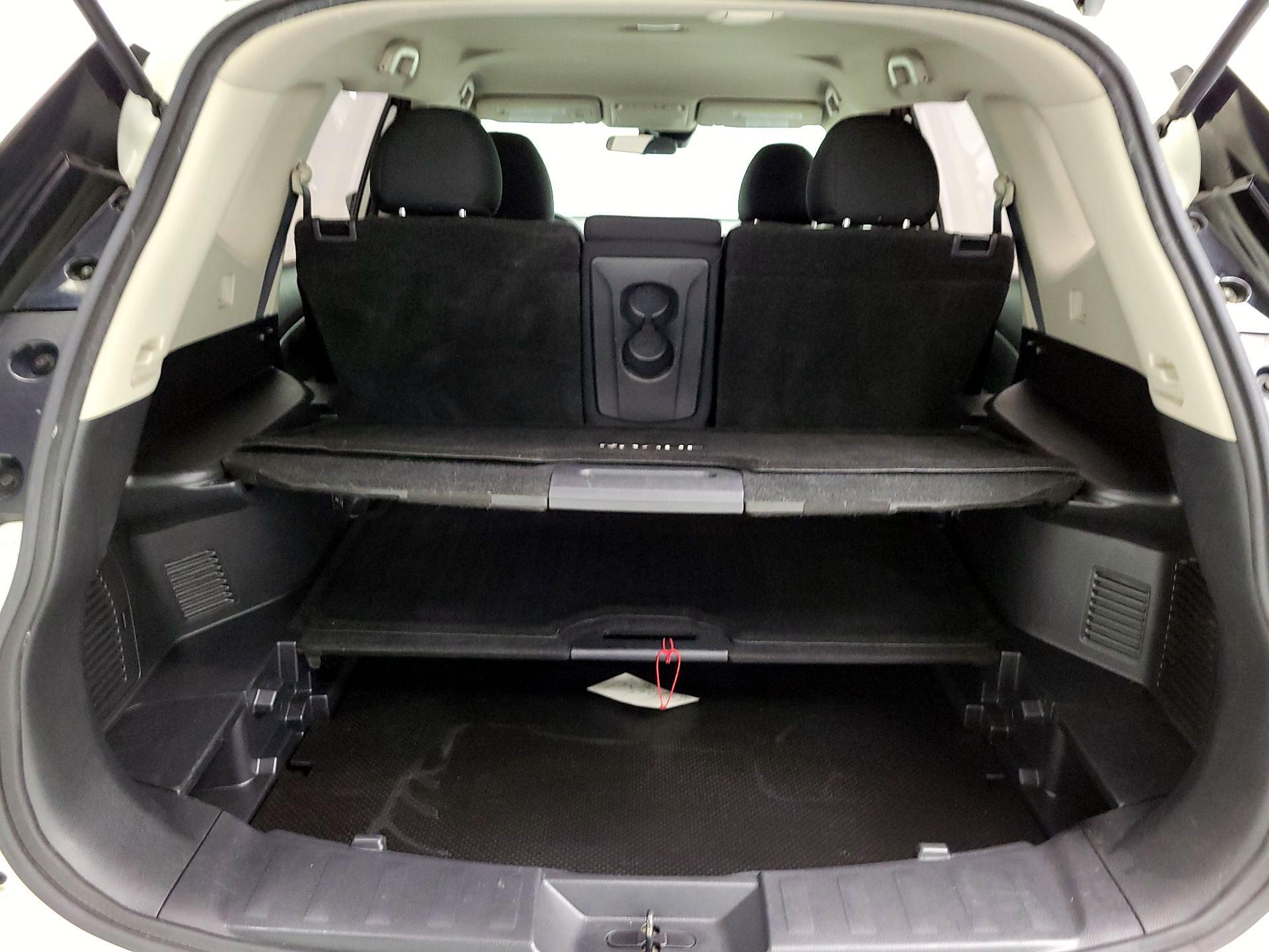 Thumbnail: 2019 Nissan Rogue - 20