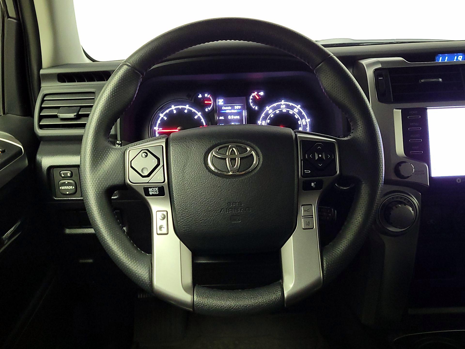 Thumbnail: 2023 Toyota 4Runner - 10