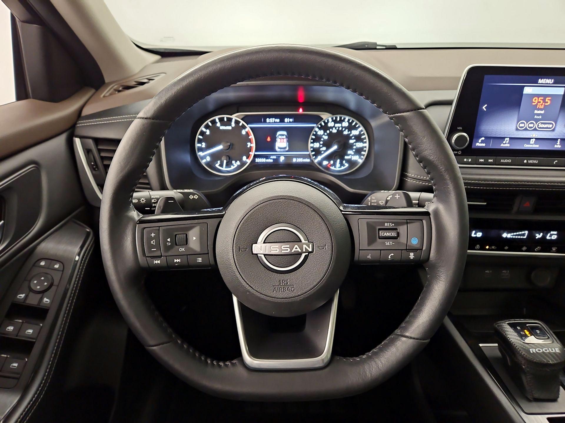 Thumbnail: 2023 Nissan Rogue - 10