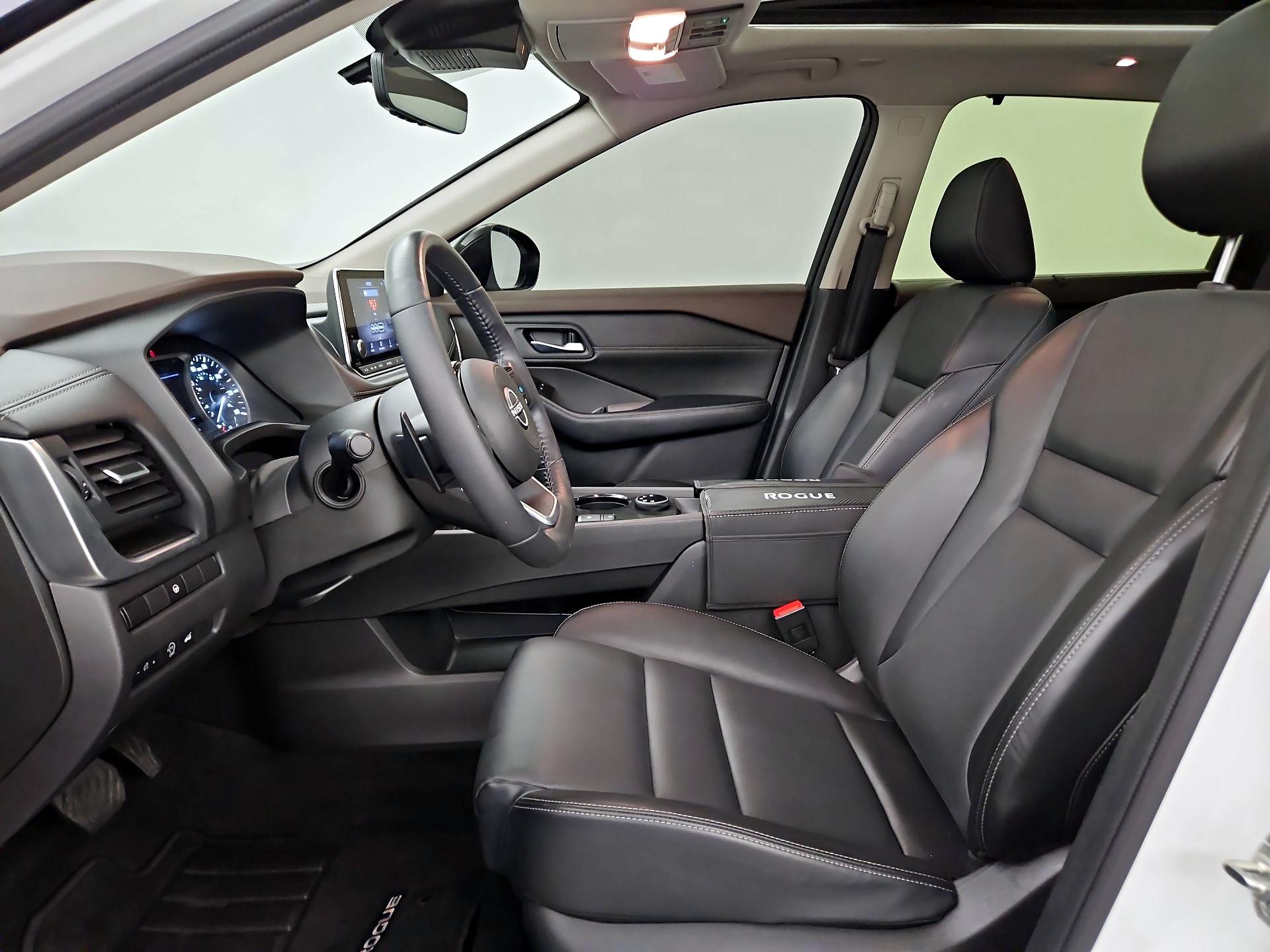 Thumbnail: 2023 Nissan Rogue - 11