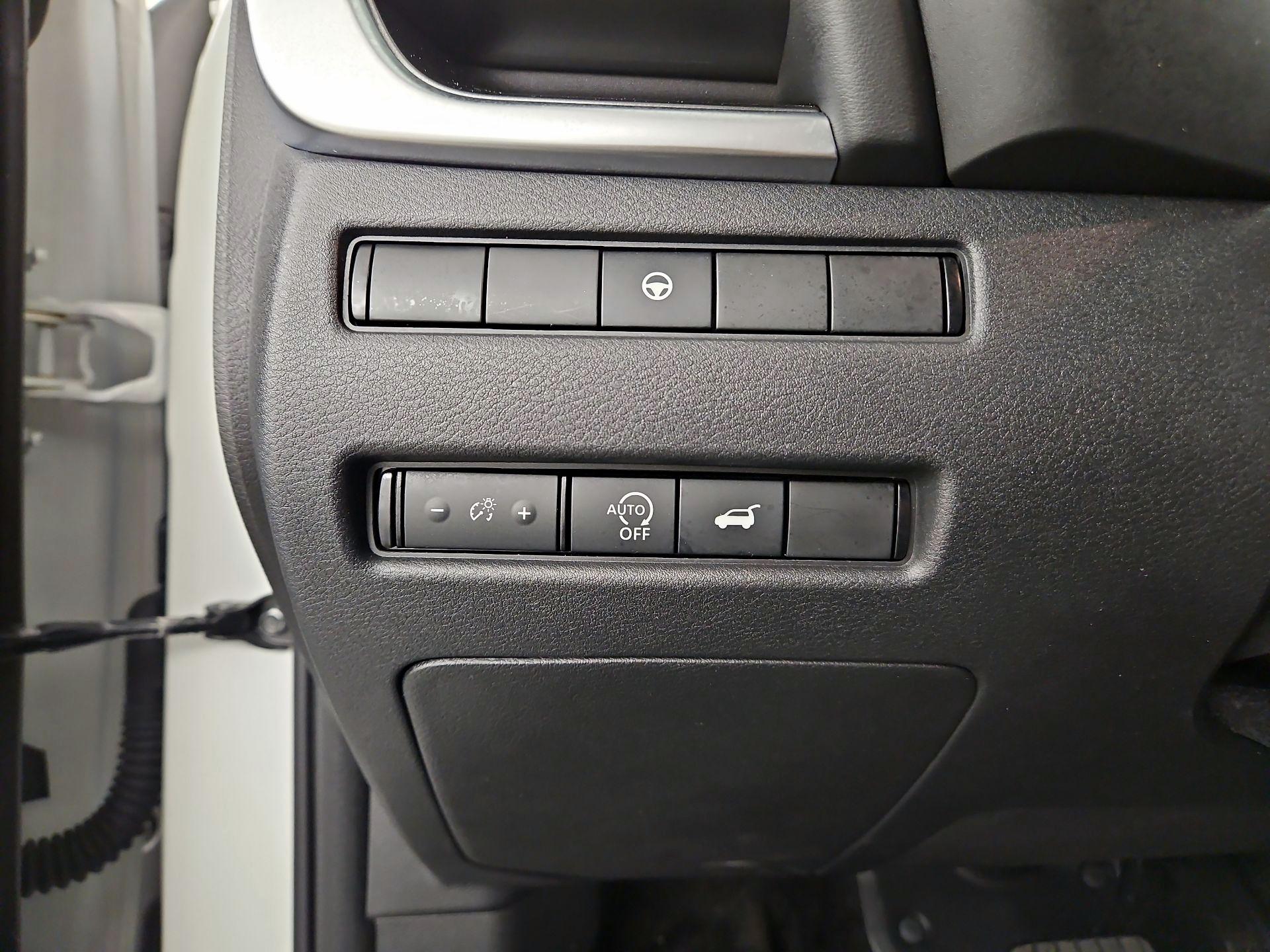 Thumbnail: 2023 Nissan Rogue - 13