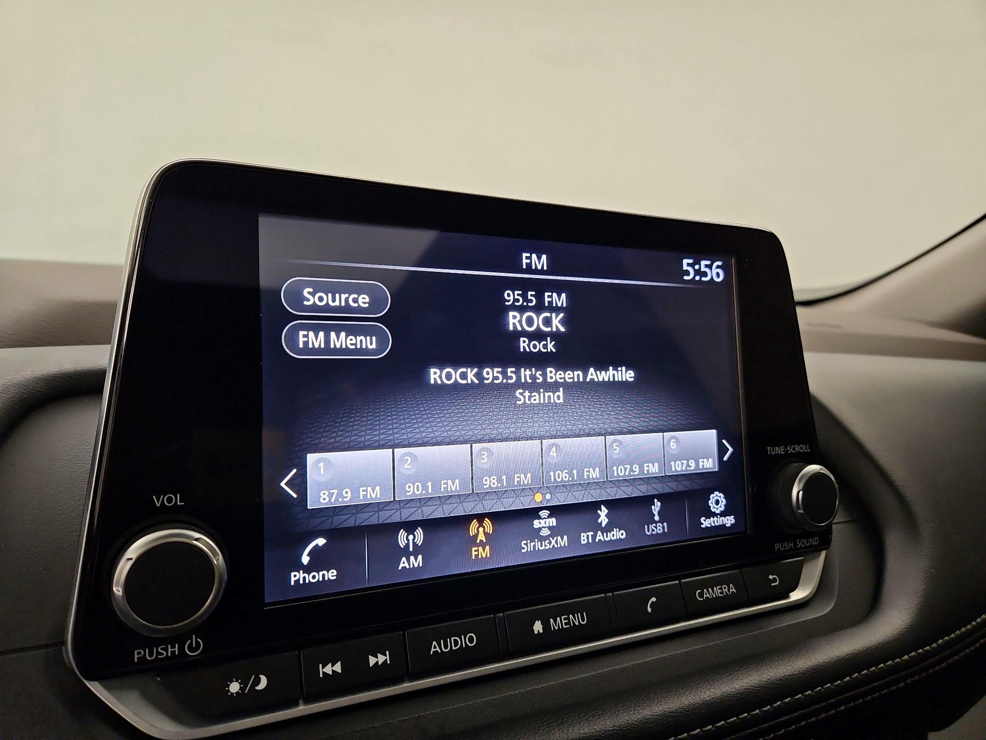 Thumbnail: 2023 Nissan Rogue - 15