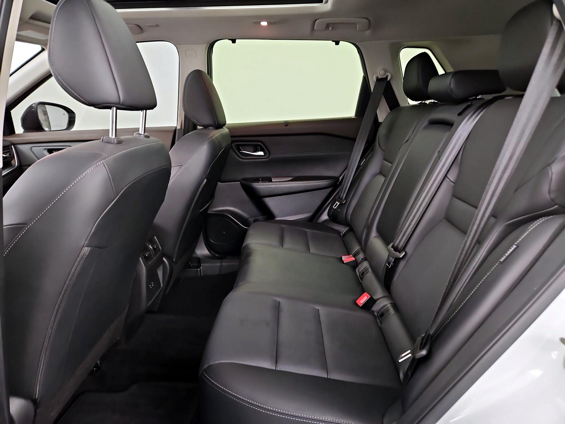 Thumbnail: 2023 Nissan Rogue - 20