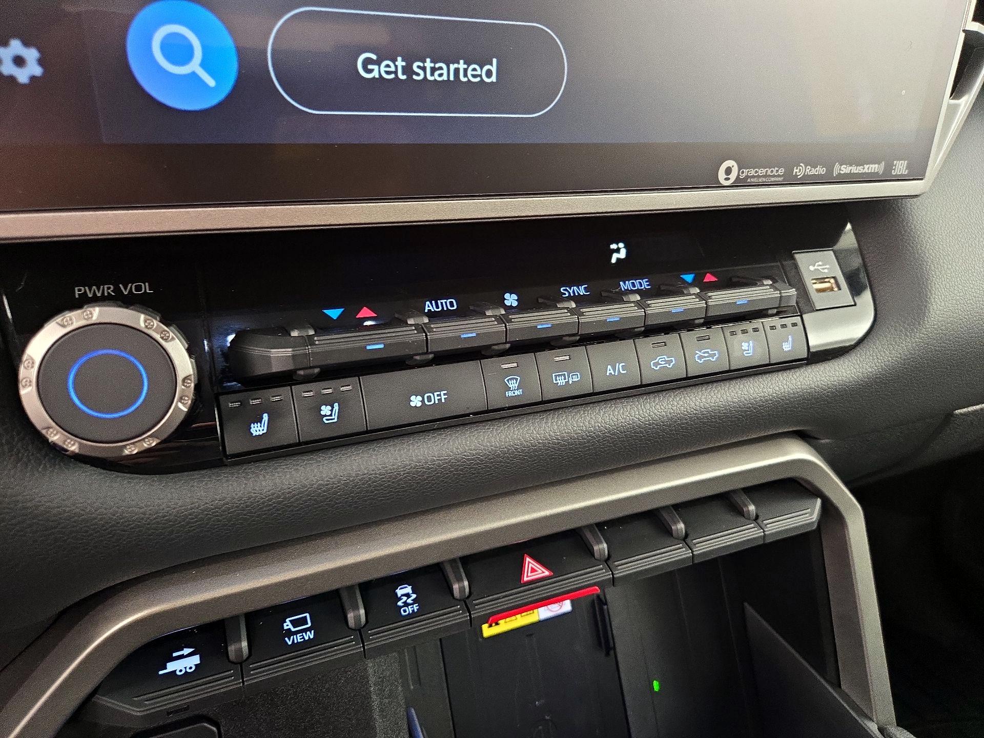 Thumbnail: 2023 Toyota Tundra - 17