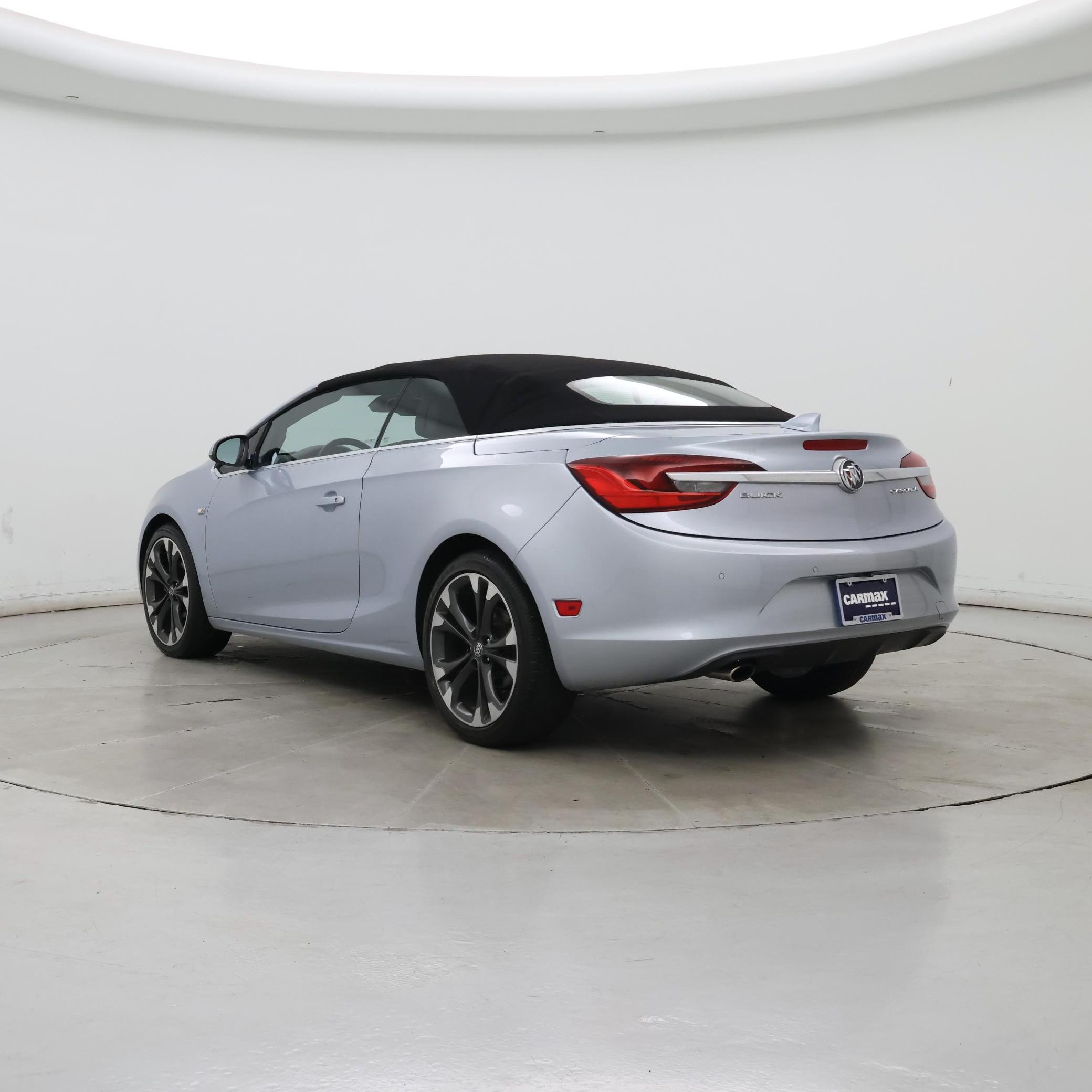 Thumbnail: 2018 Buick Cascada - 2