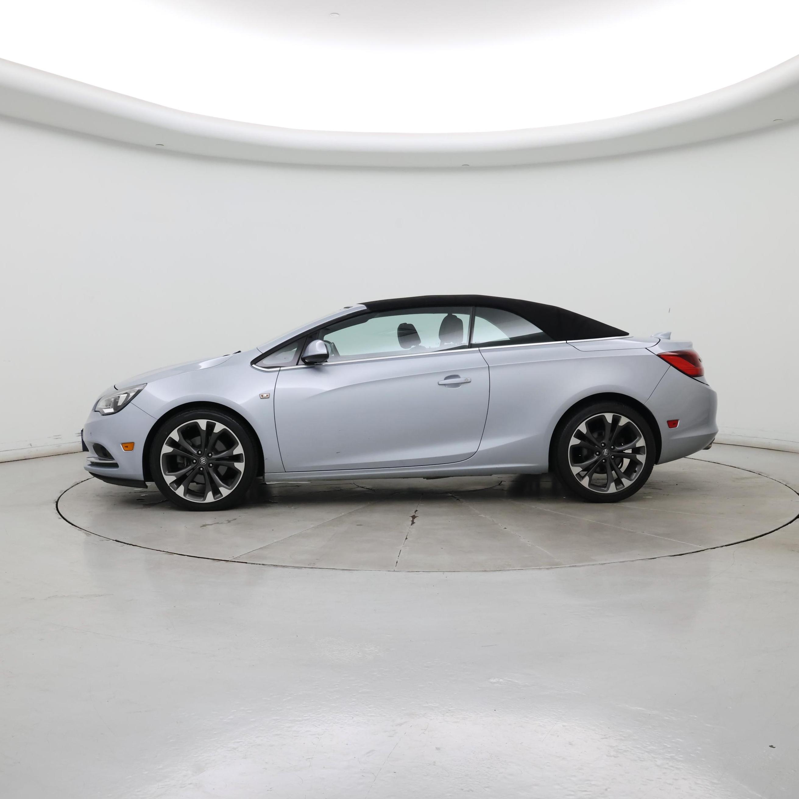 Thumbnail: 2018 Buick Cascada - 3
