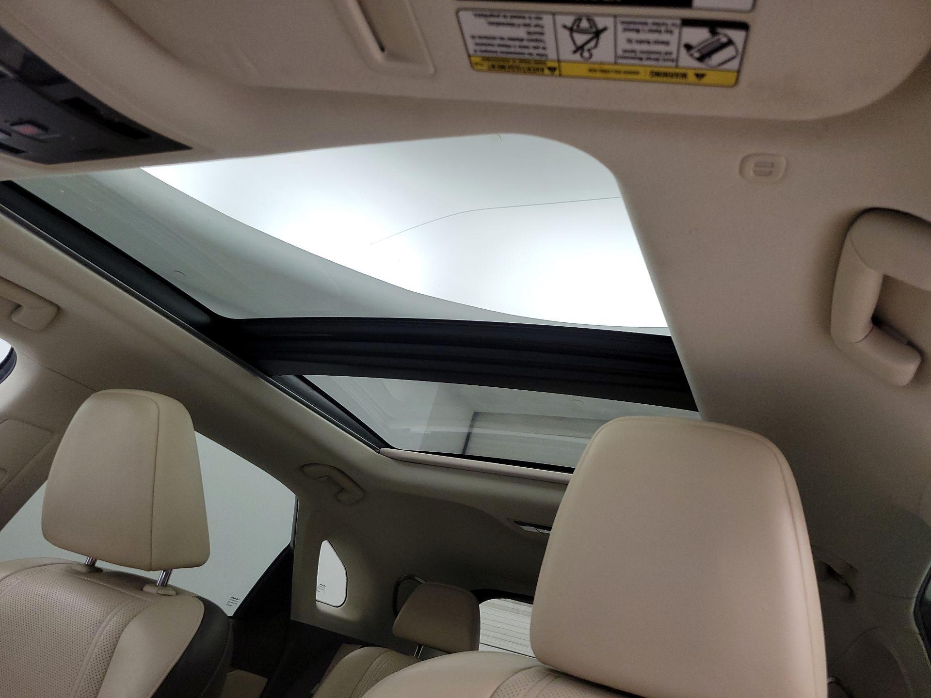 Thumbnail: 2017 Lexus RX - 20