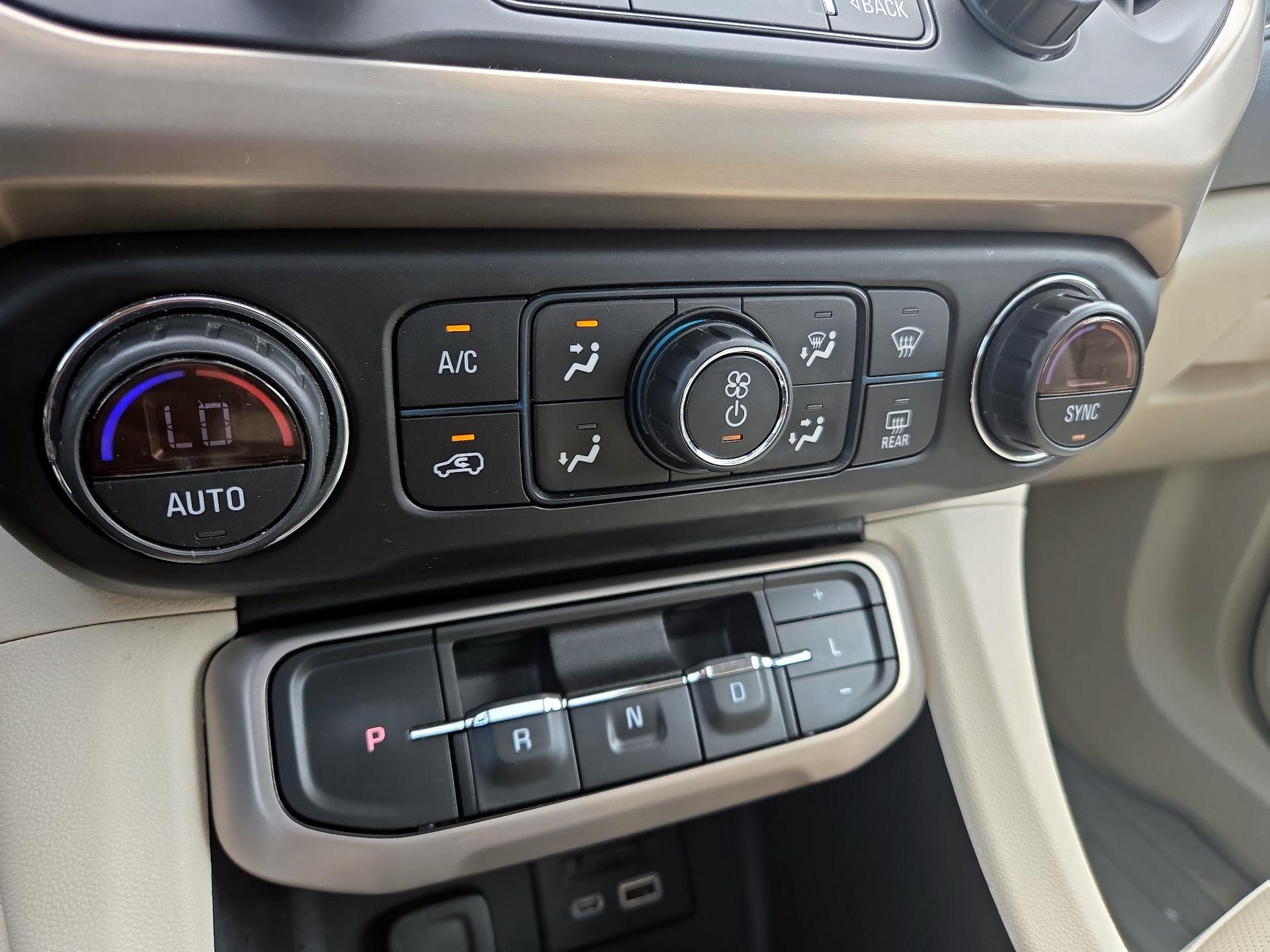 Thumbnail: 2021 GMC Acadia - 17