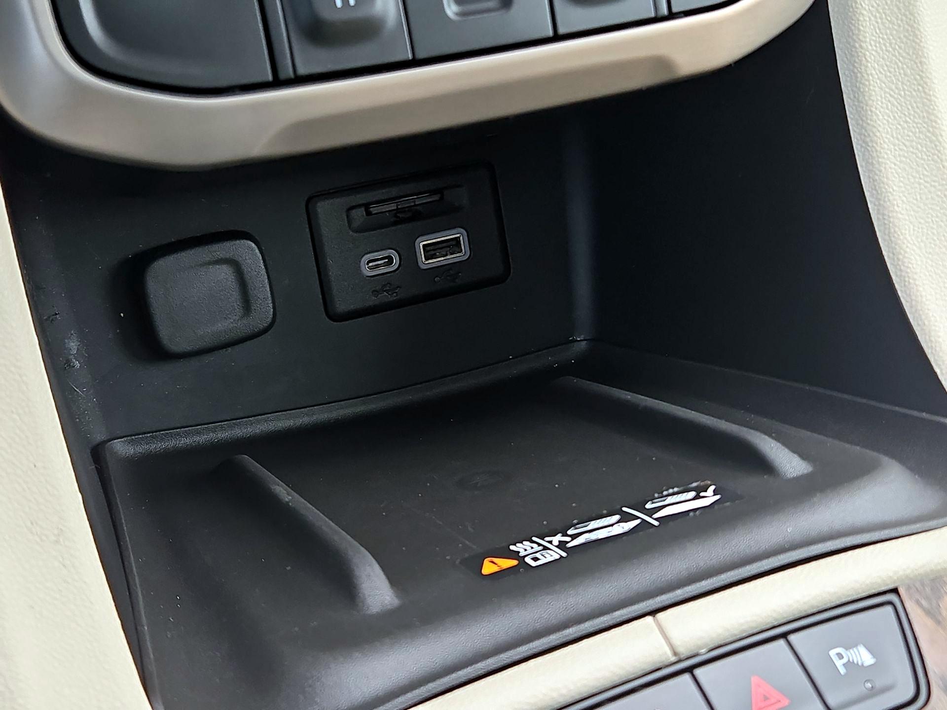 Thumbnail: 2021 GMC Acadia - 19