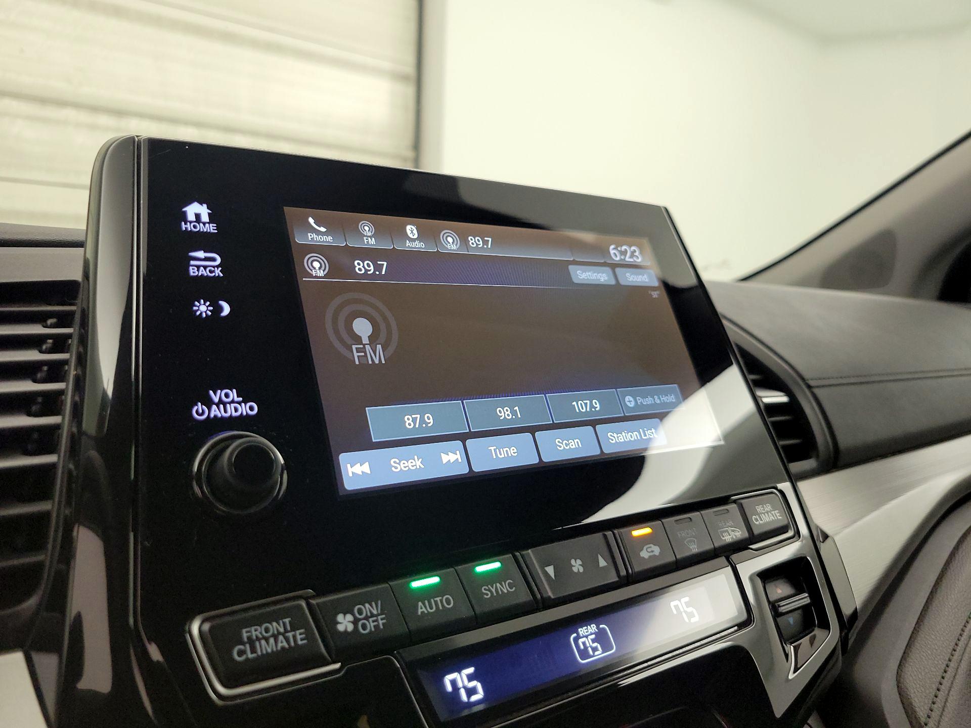 Thumbnail: 2019 Honda Odyssey - 15