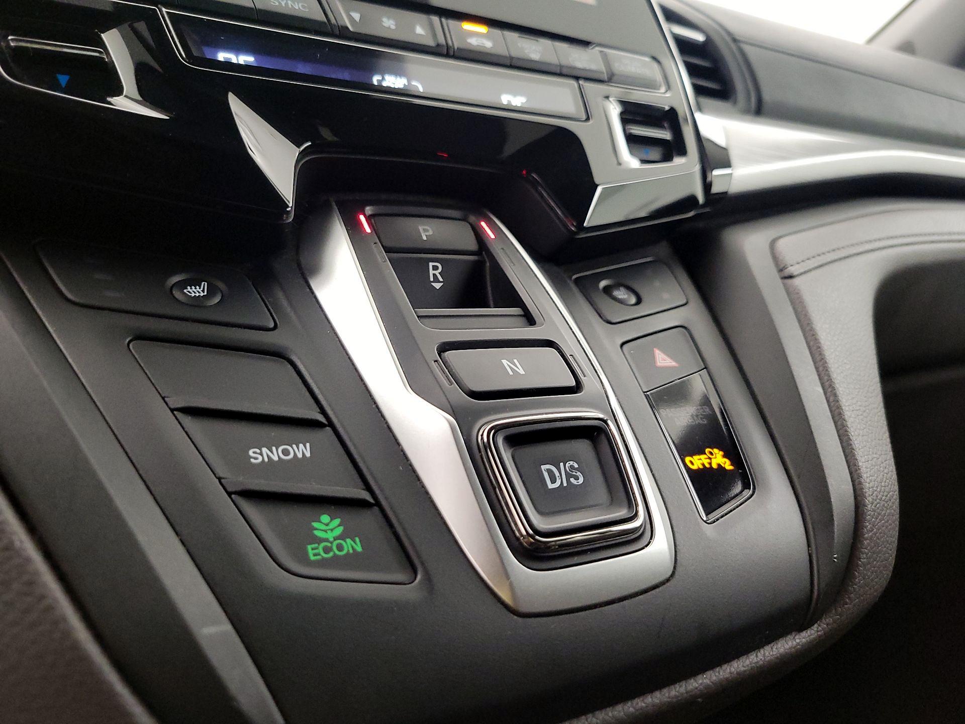 Thumbnail: 2019 Honda Odyssey - 17