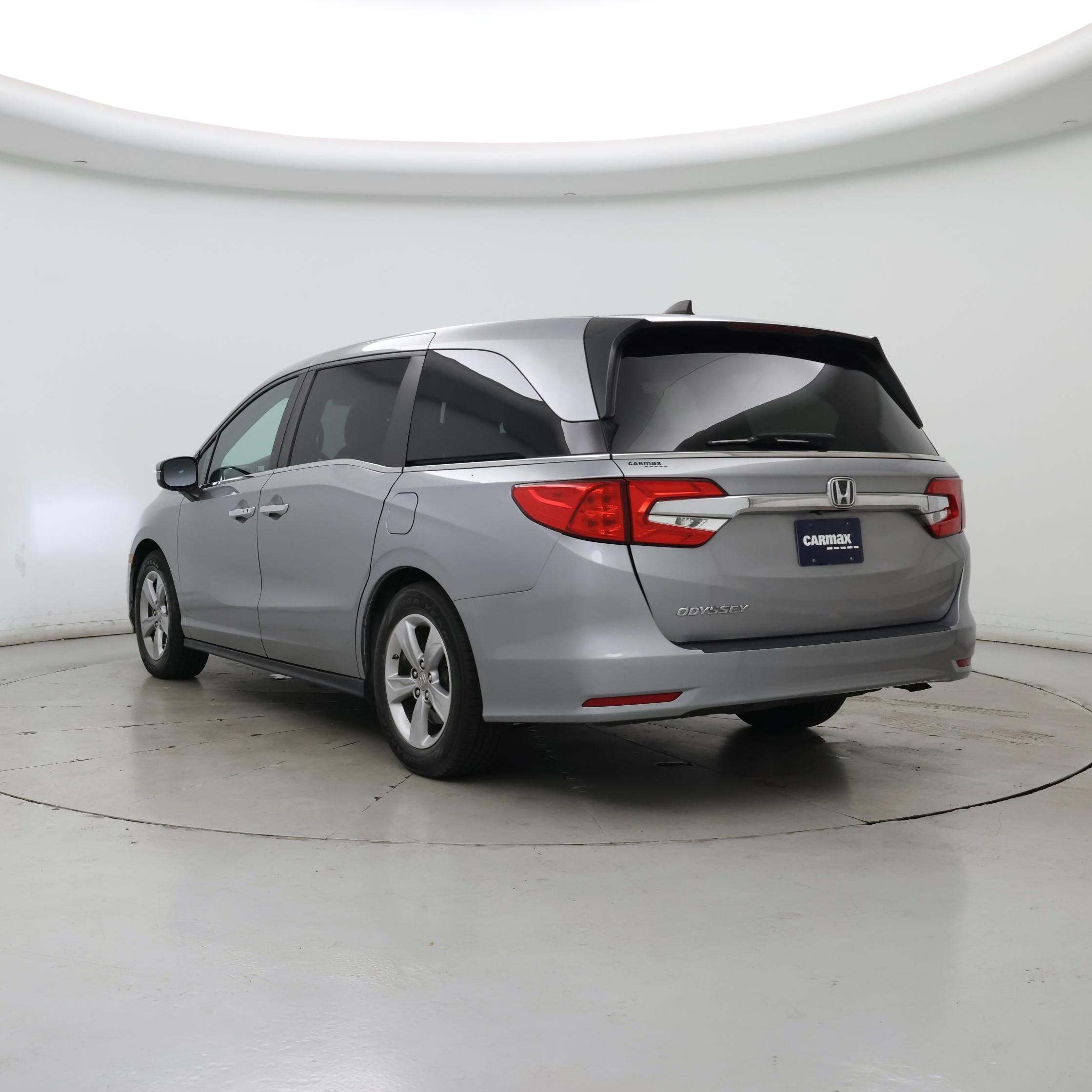 Thumbnail: 2019 Honda Odyssey - 2