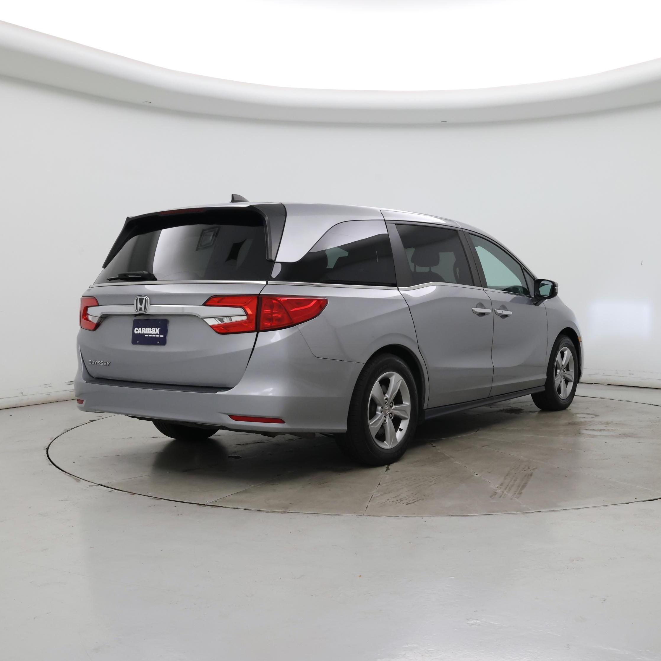 Thumbnail: 2019 Honda Odyssey - 8