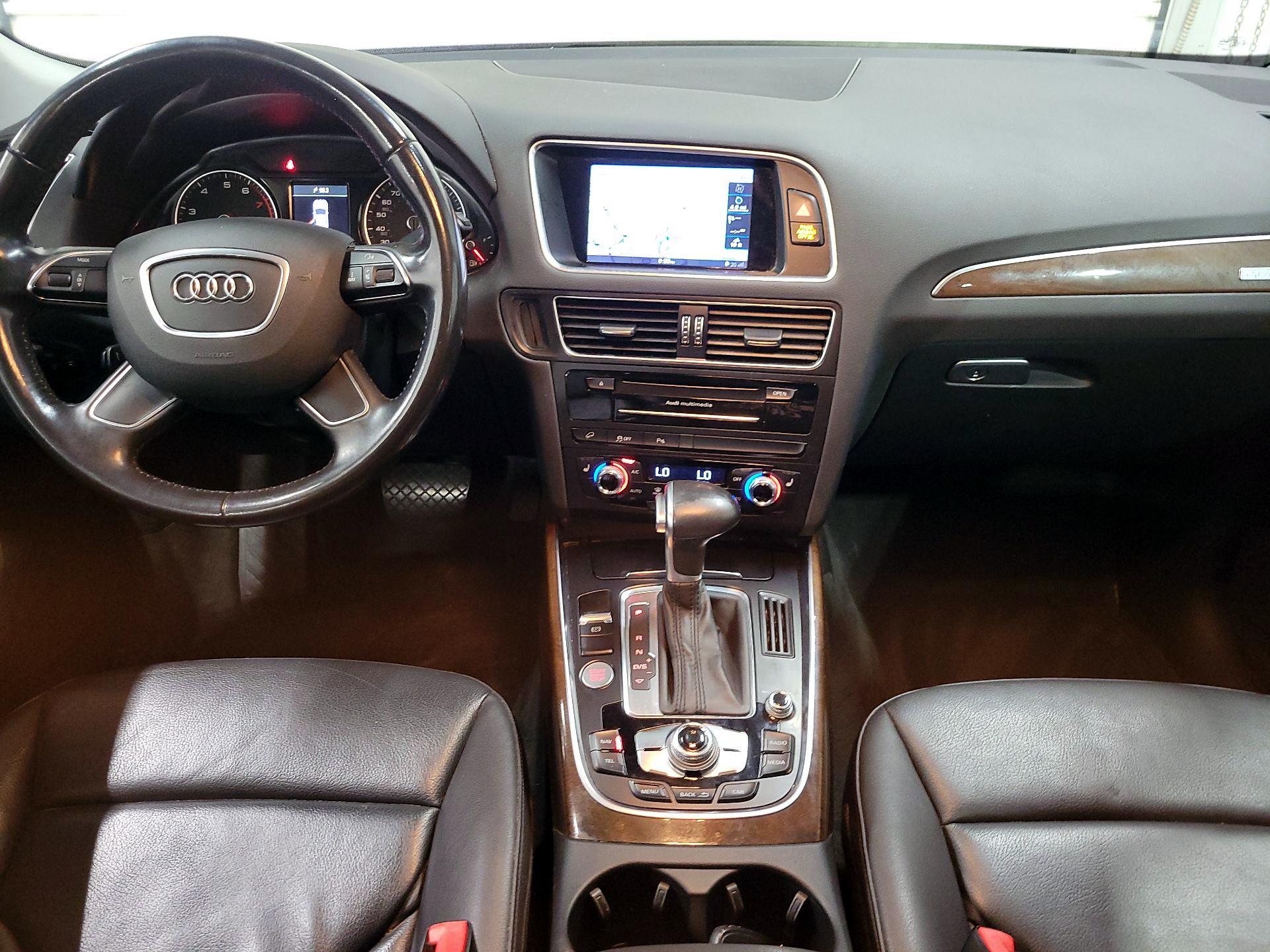Thumbnail: 2015 Audi Q5 - 9