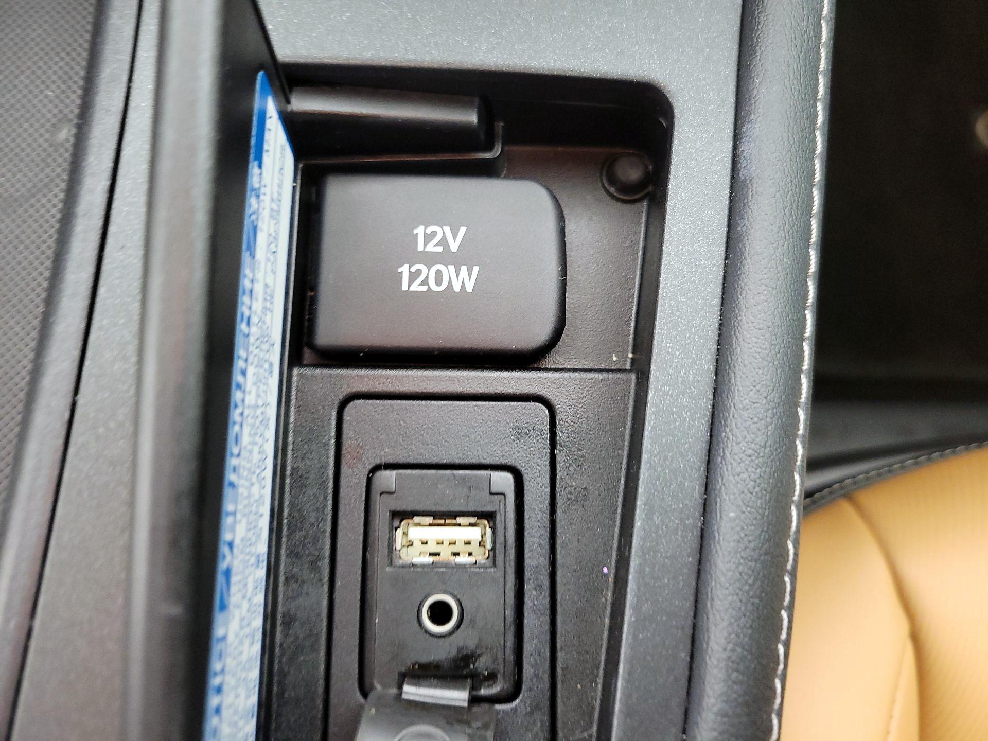 Thumbnail: 2015 Lexus CT - 18