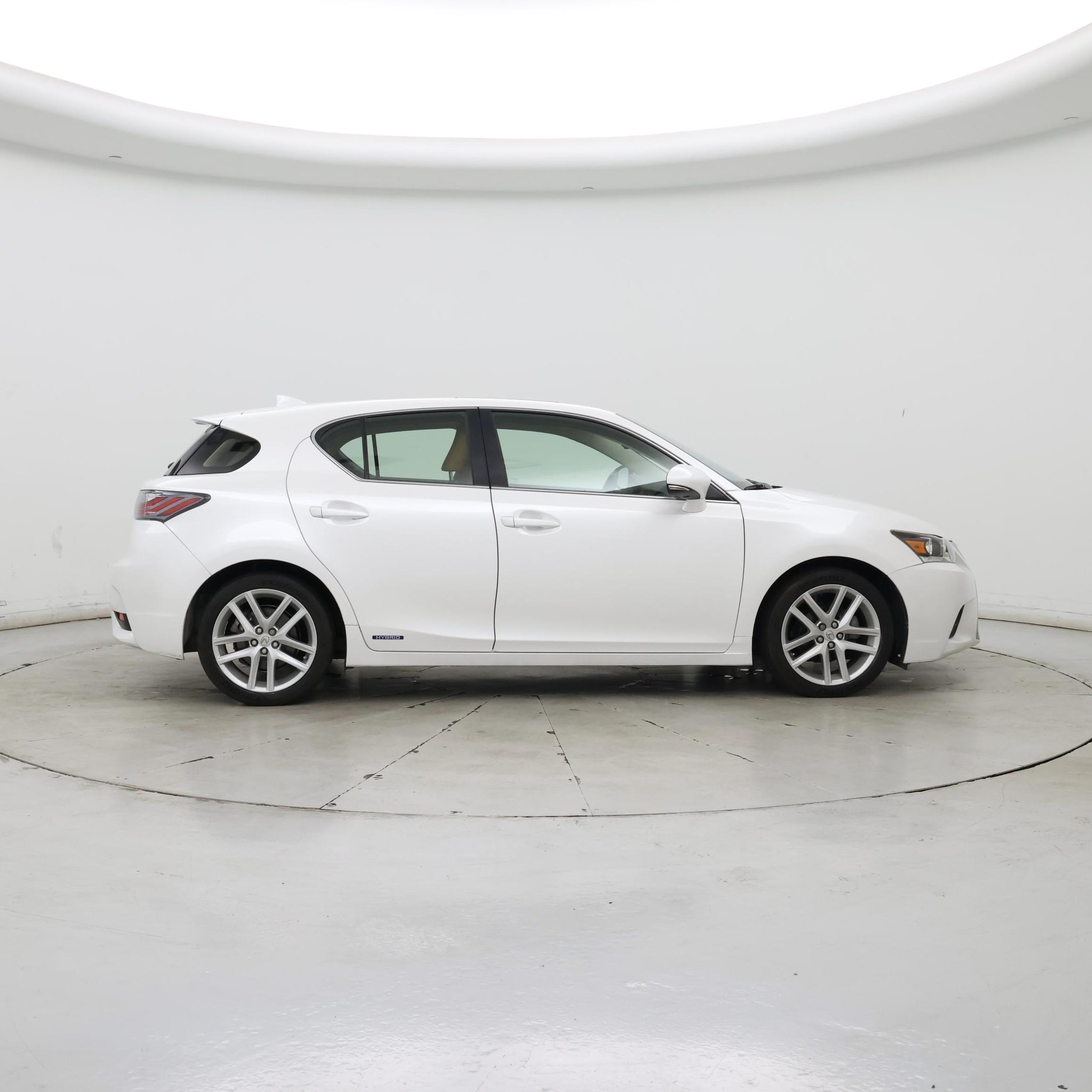 Thumbnail: 2015 Lexus CT - 7