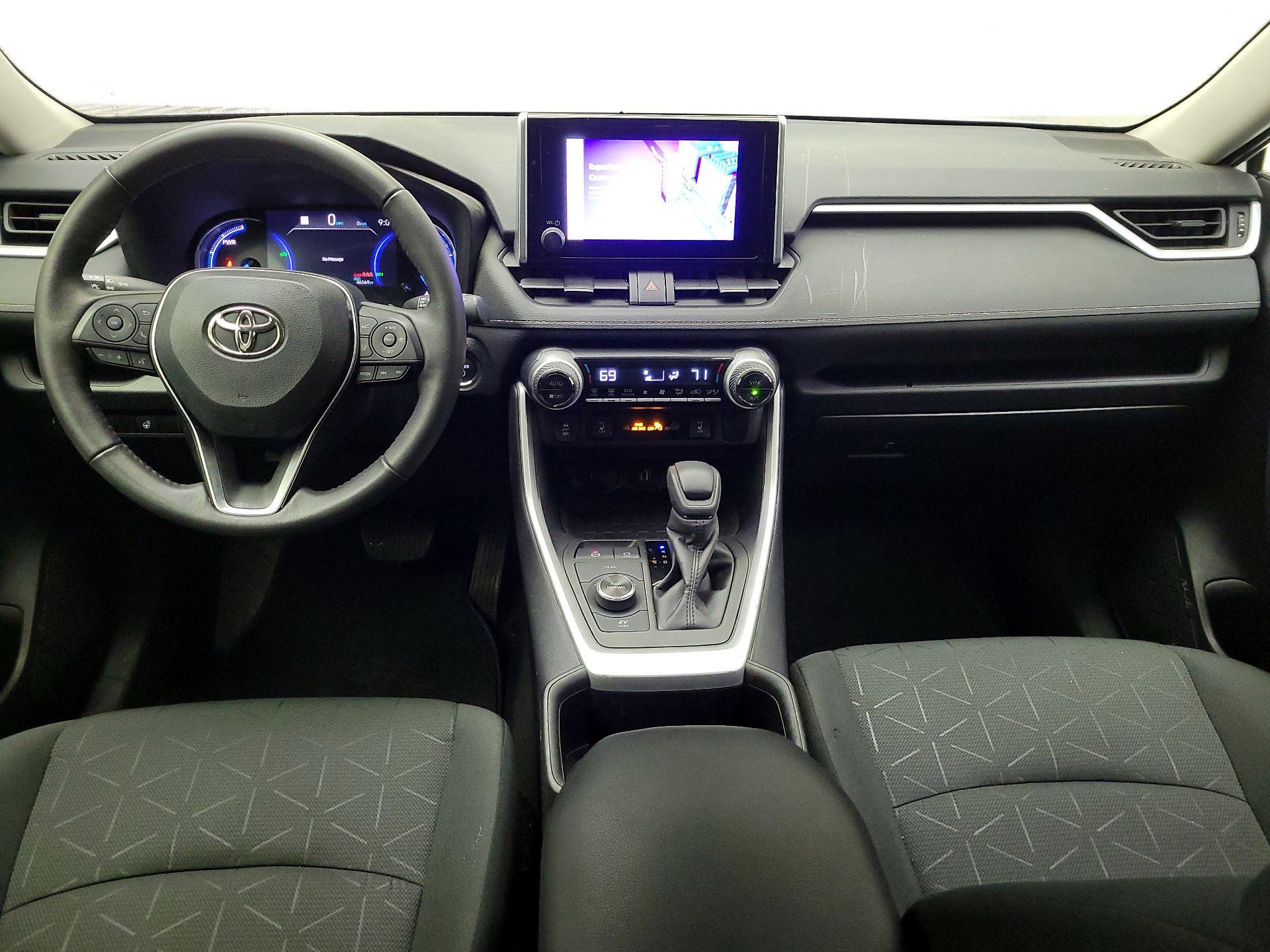 Thumbnail: 2023 Toyota RAV4 - 9