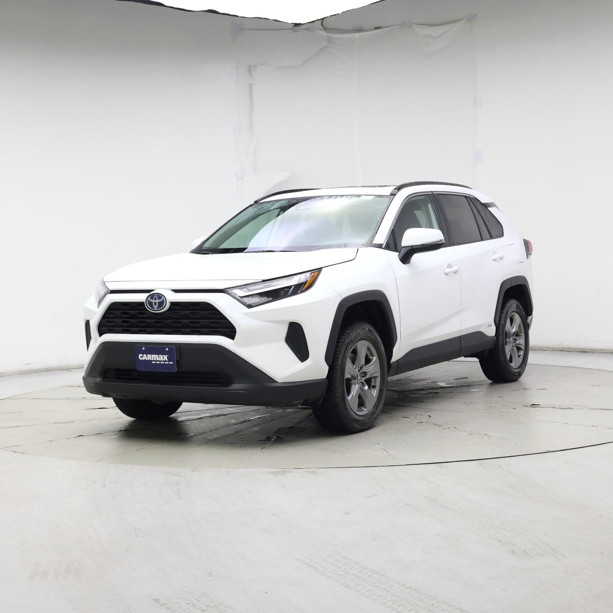 Thumbnail: 2023 Toyota RAV4 - 4