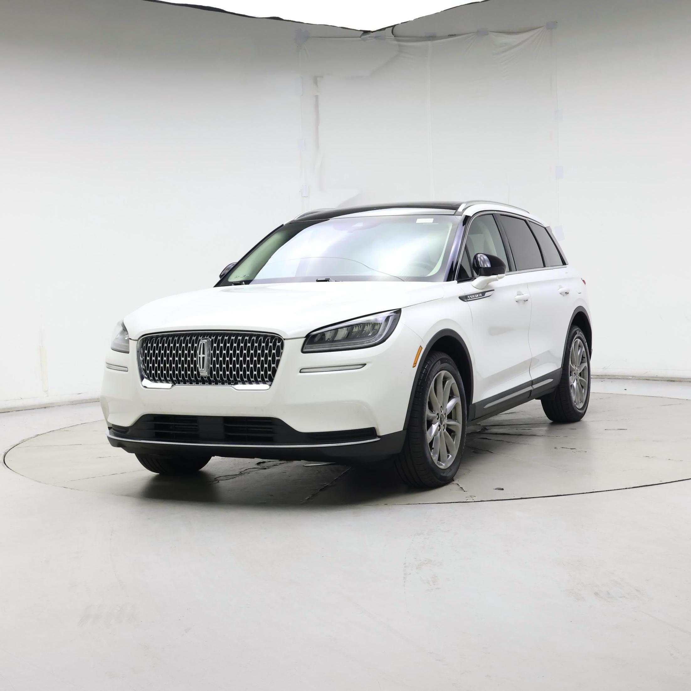 Thumbnail: 2020 Lincoln Corsair - 4