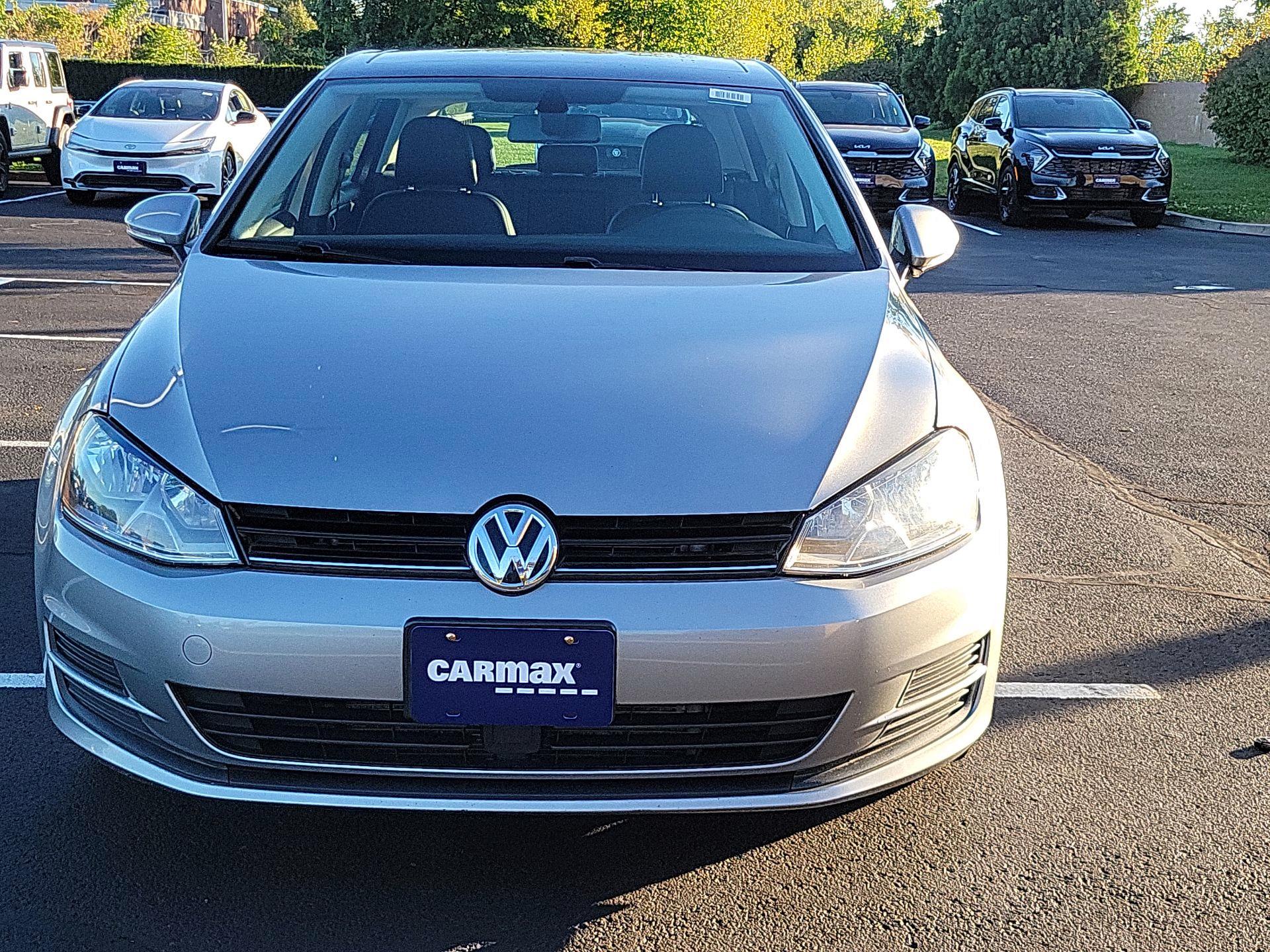 Thumbnail: 2017 Volkswagen Golf - 2