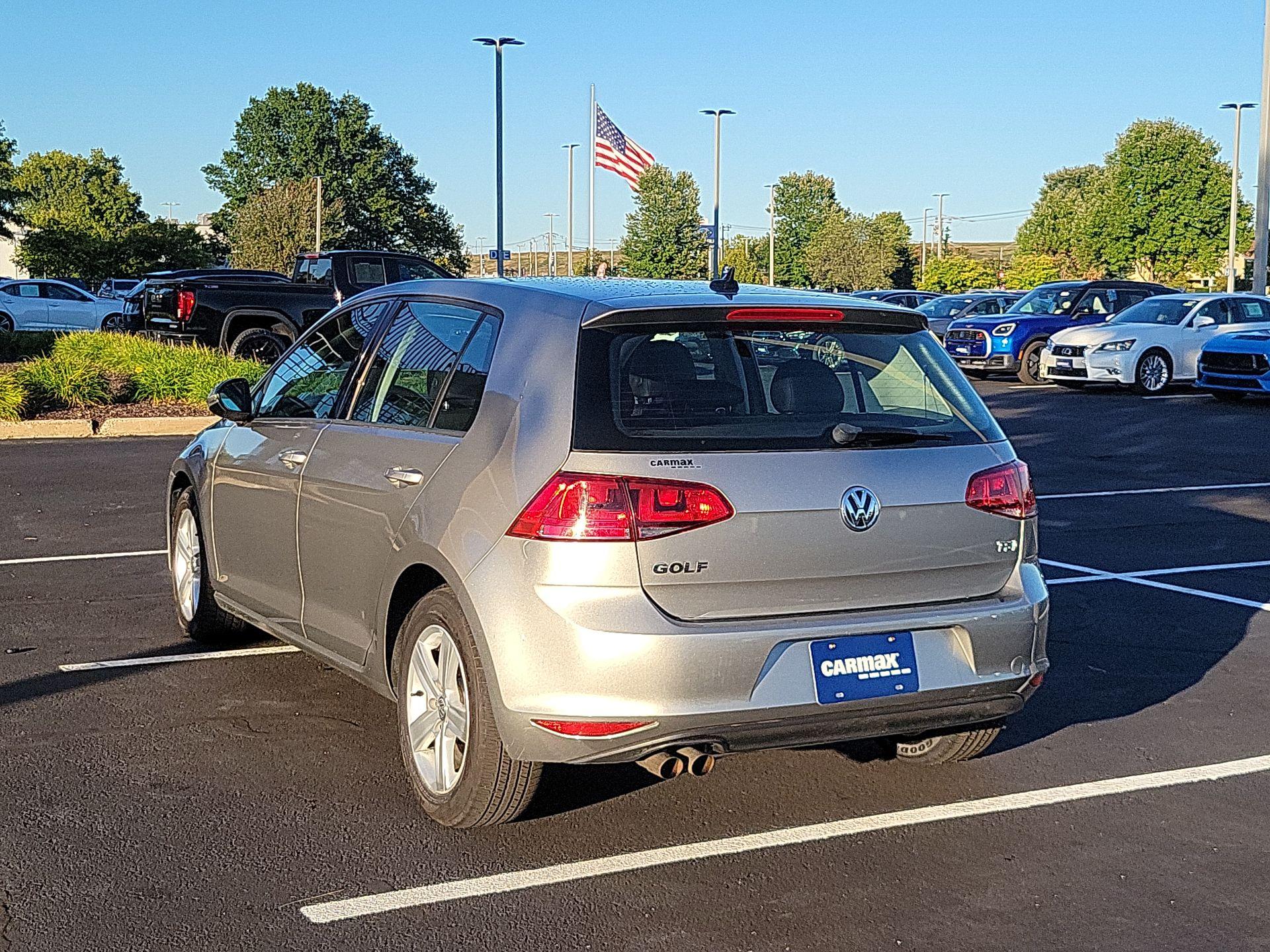 Thumbnail: 2017 Volkswagen Golf - 7