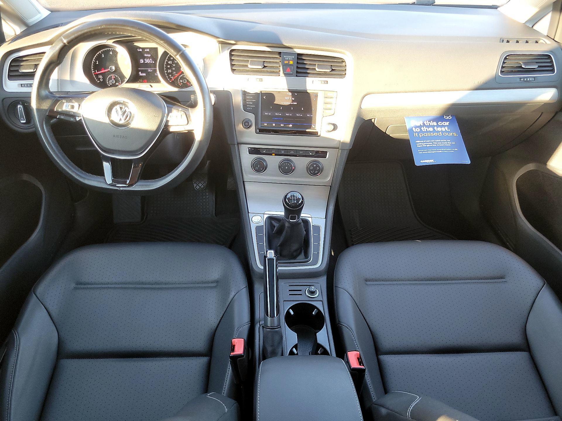 Thumbnail: 2017 Volkswagen Golf - 8